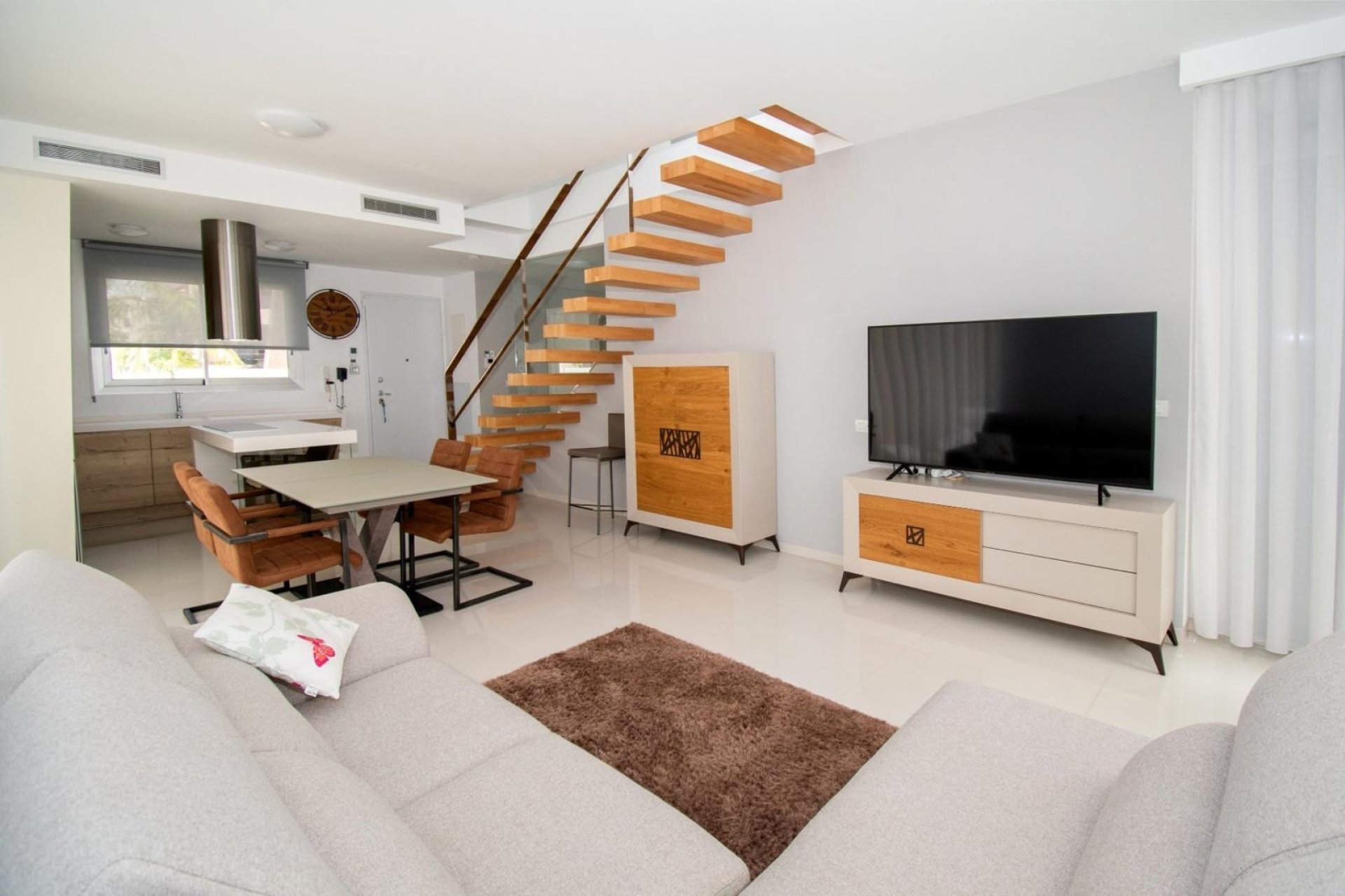 Használt Ingatlanok - Villa -
Mil Palmeras - Costa Blanca