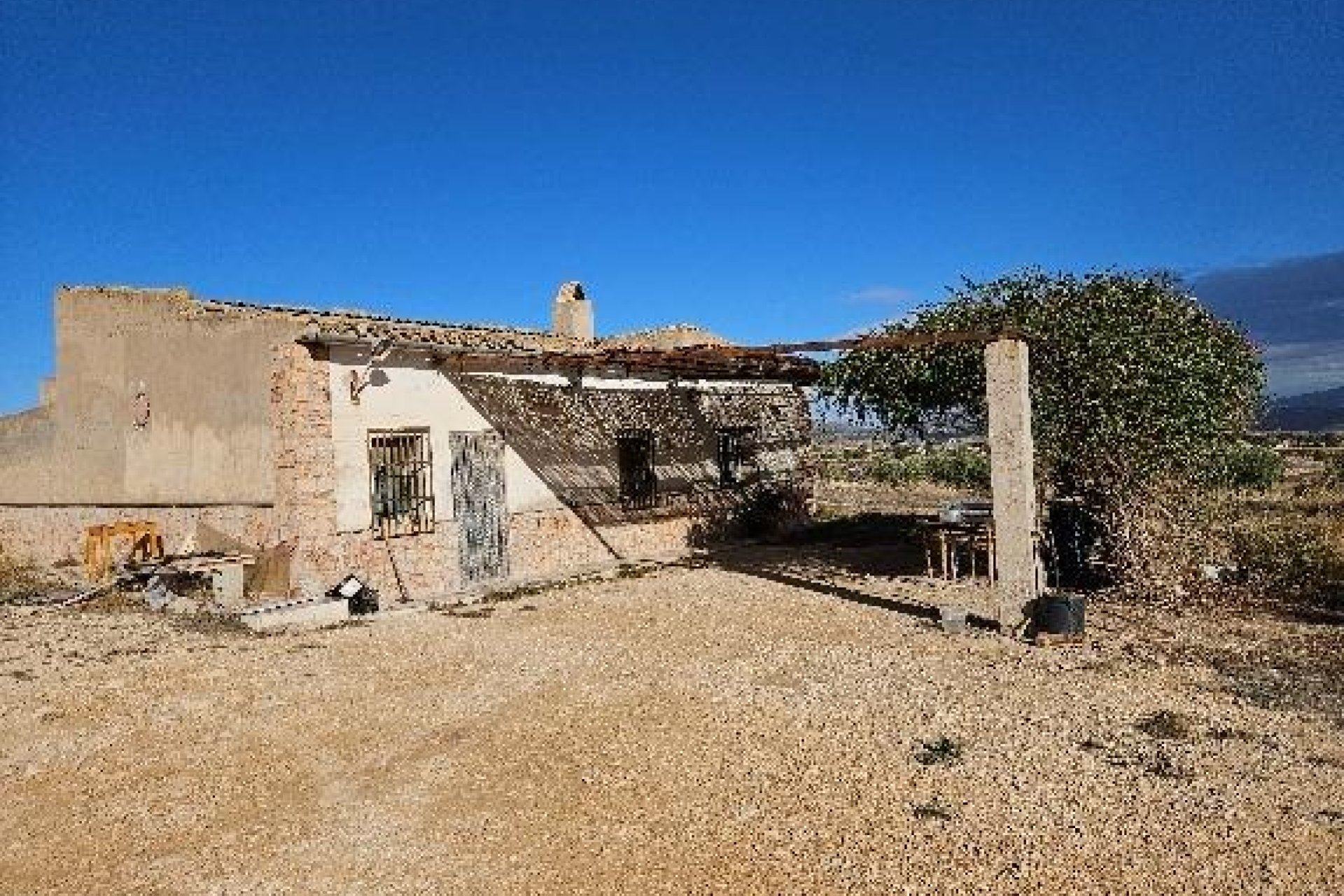 Használt Ingatlanok - Villa -
Monóvar/Monóver - 03640