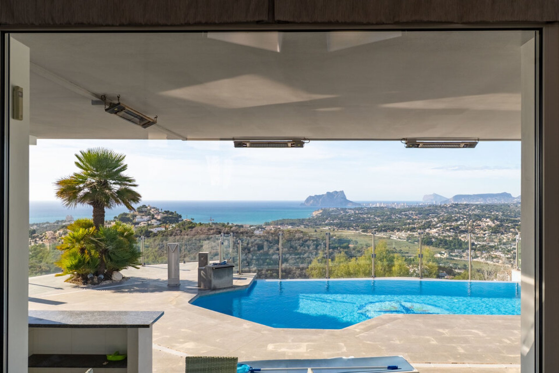 Használt Ingatlanok - Villa -
Moraira - Costa Blanca