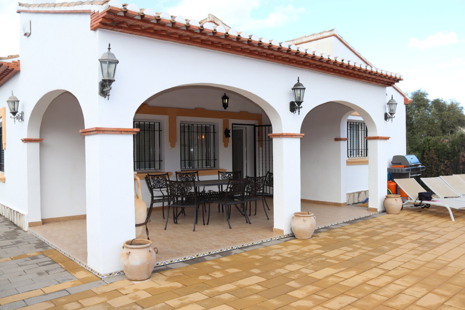 Használt Ingatlanok - Villa -
Orba - Inland