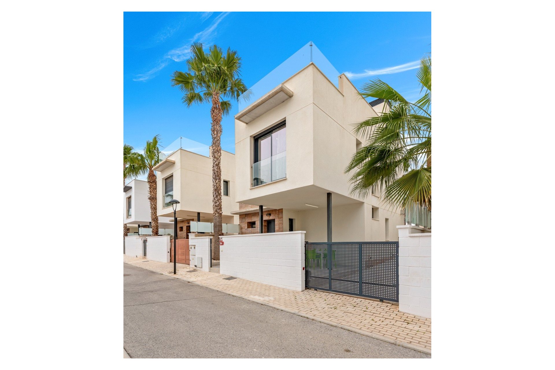 Használt Ingatlanok - Villa -
Orihuela Costa - Cabo Roig