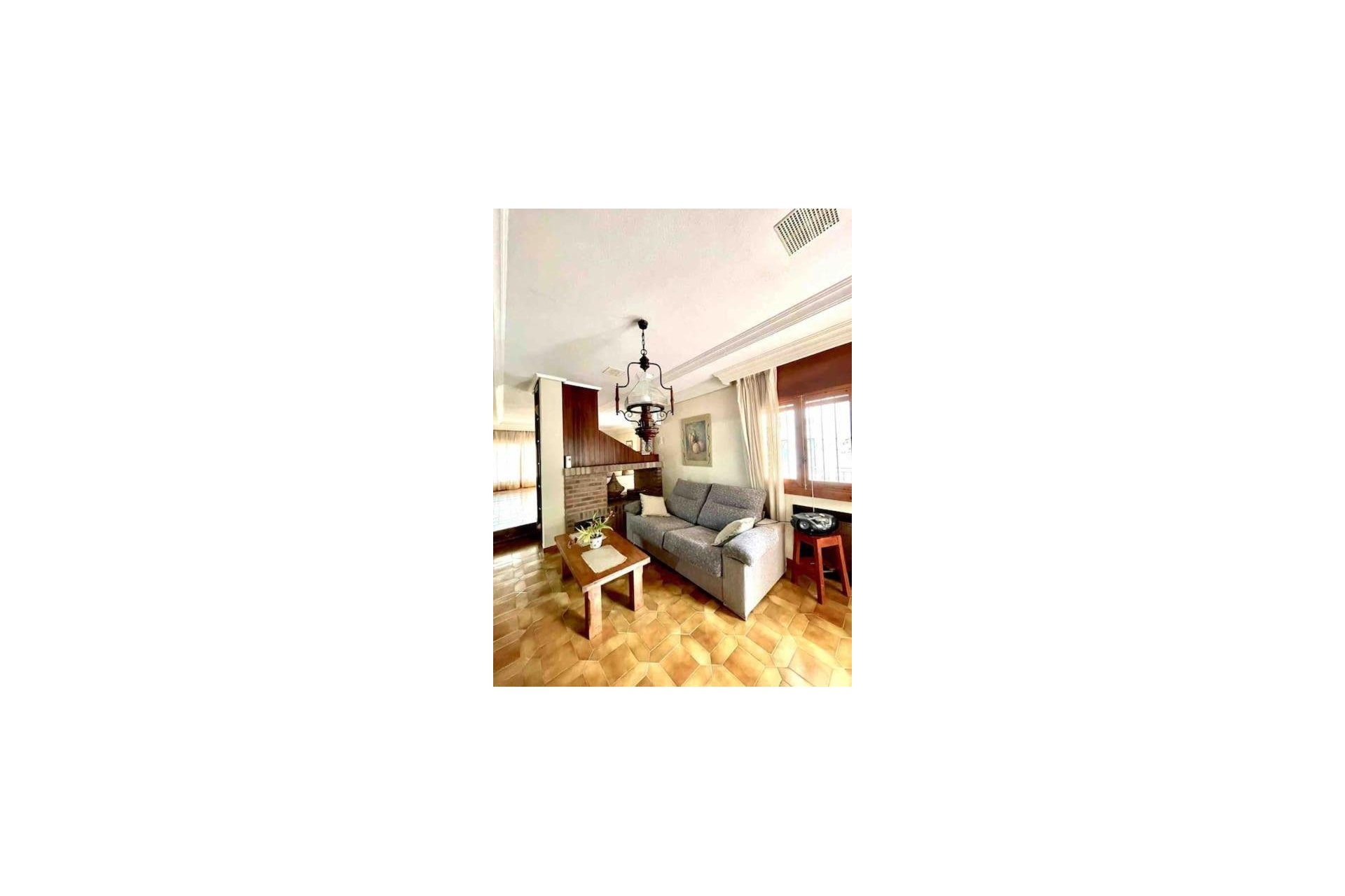 Használt Ingatlanok - Villa -
Orihuela Costa - Campoamor