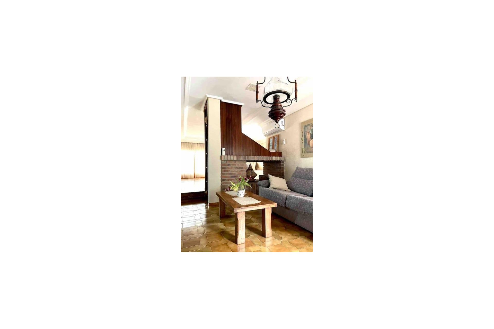 Használt Ingatlanok - Villa -
Orihuela Costa - Campoamor