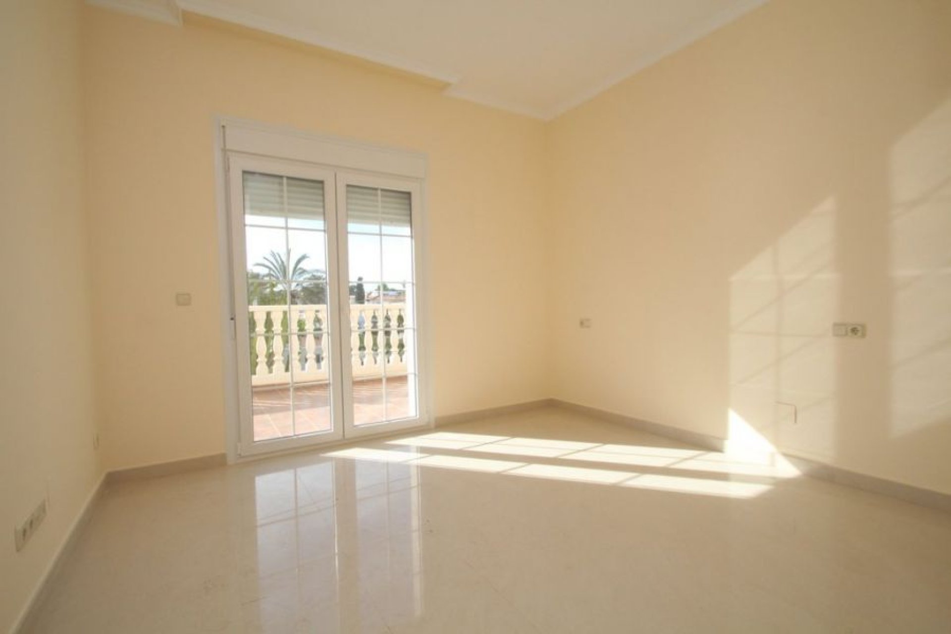 Használt Ingatlanok - Villa -
Orihuela Costa - Costa Blanca