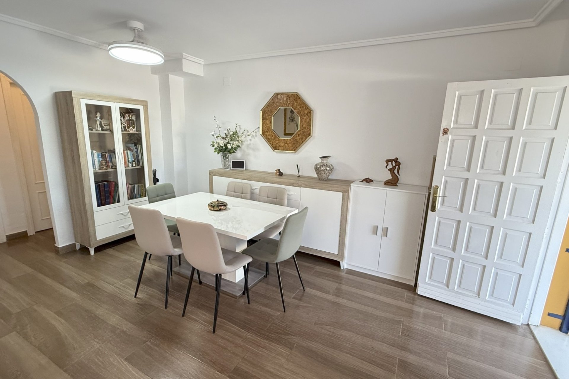 Használt Ingatlanok - Villa -
Orihuela Costa - Costa Blanca