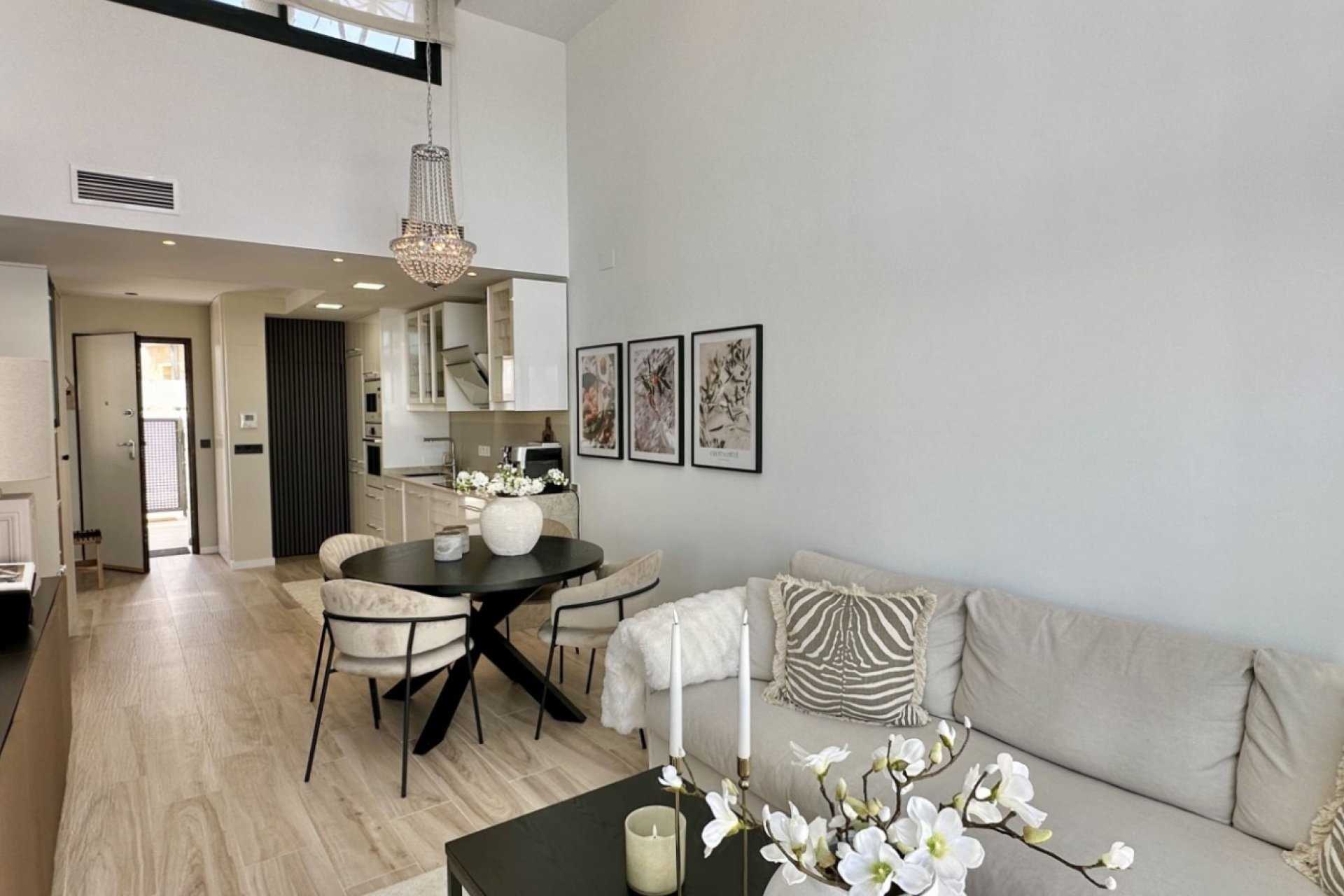 Használt Ingatlanok - Villa -
Orihuela Costa - Costa Blanca