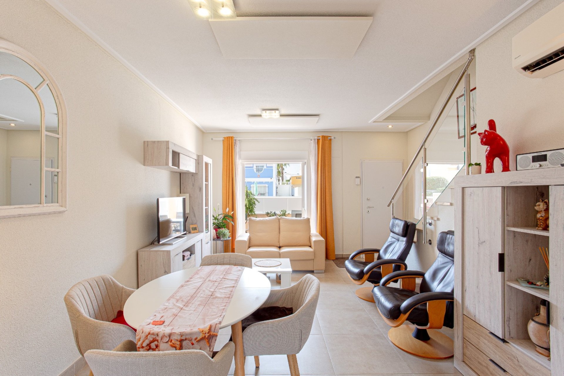 Használt Ingatlanok - Villa -
Orihuela Costa - Costa Blanca