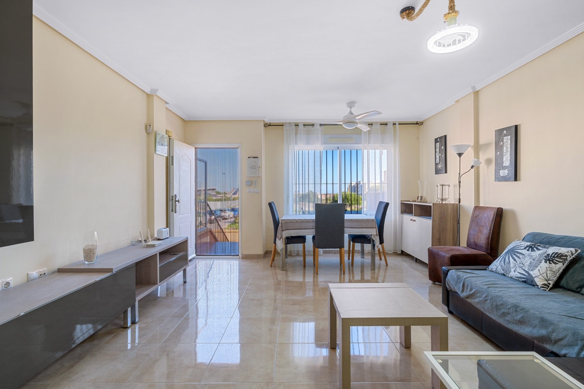 Használt Ingatlanok - Villa -
Orihuela Costa - Costa Blanca