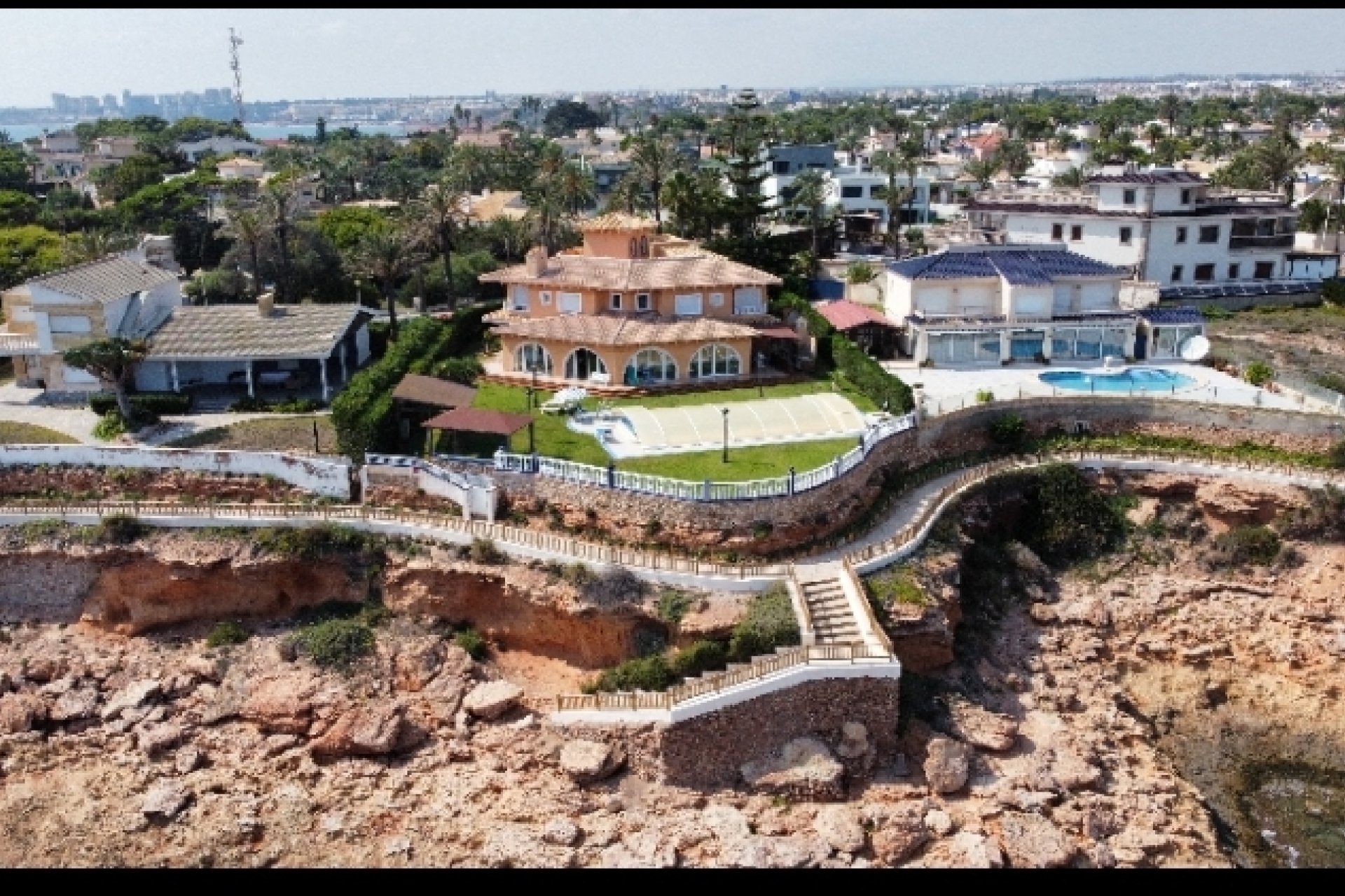 Használt Ingatlanok - Villa -
Orihuela Costa - Costa Blanca