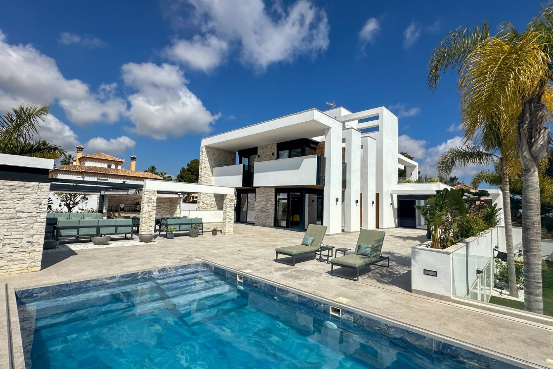 Használt Ingatlanok - Villa -
Orihuela Costa - Costa Blanca