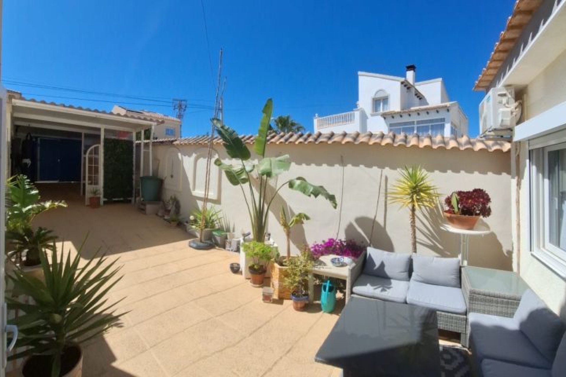 Használt Ingatlanok - Villa -
Orihuela Costa - Costa Blanca