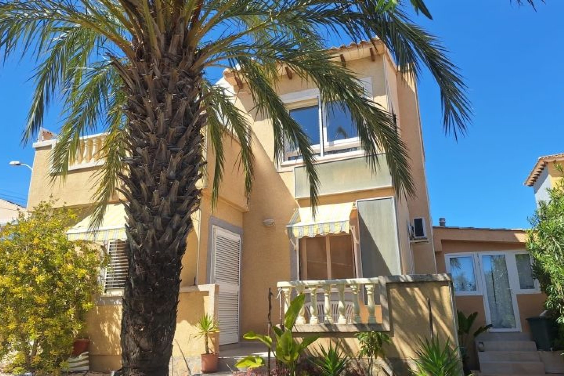 Használt Ingatlanok - Villa -
Orihuela Costa - Costa Blanca