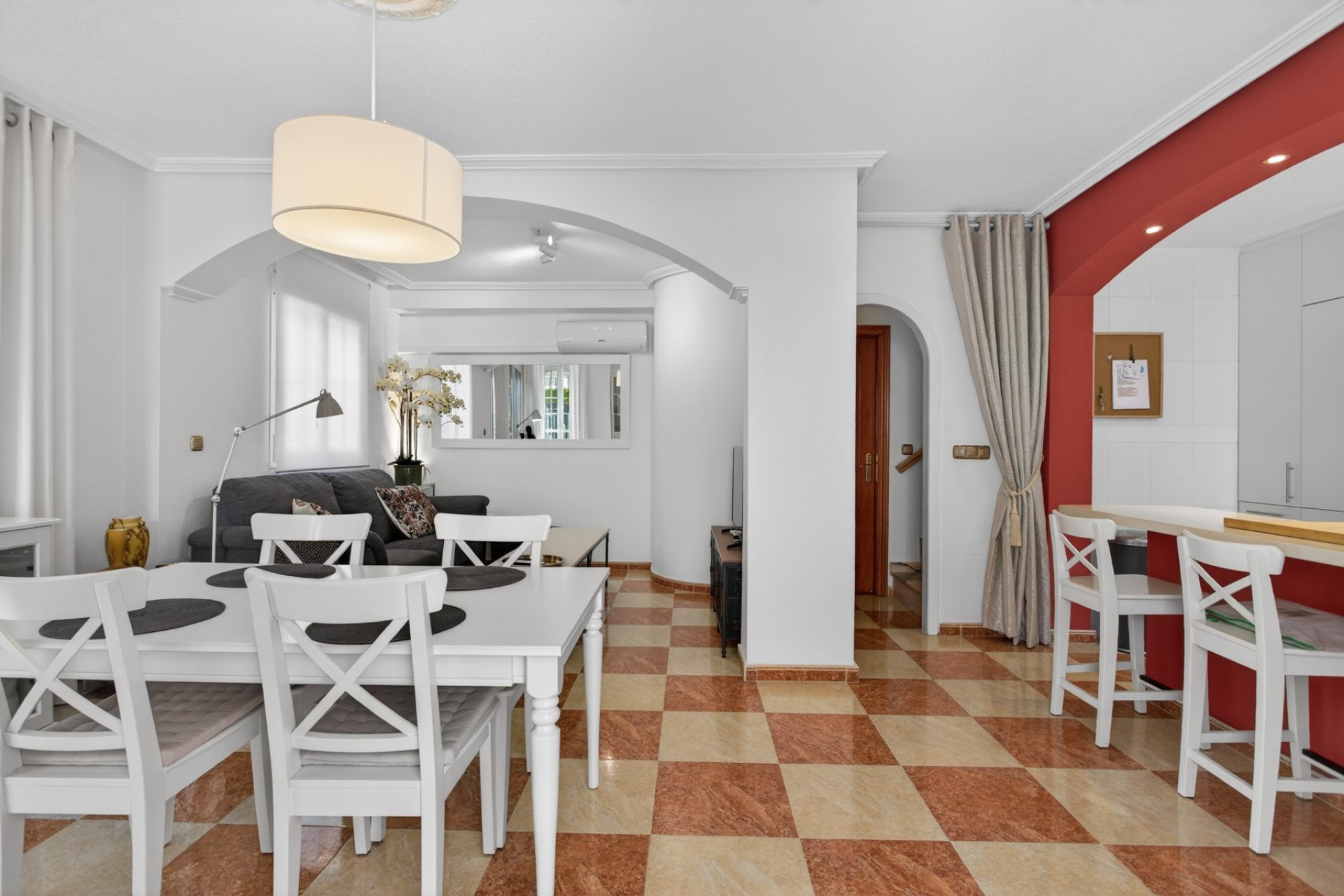 Használt Ingatlanok - Villa -
Orihuela Costa - Costa Blanca