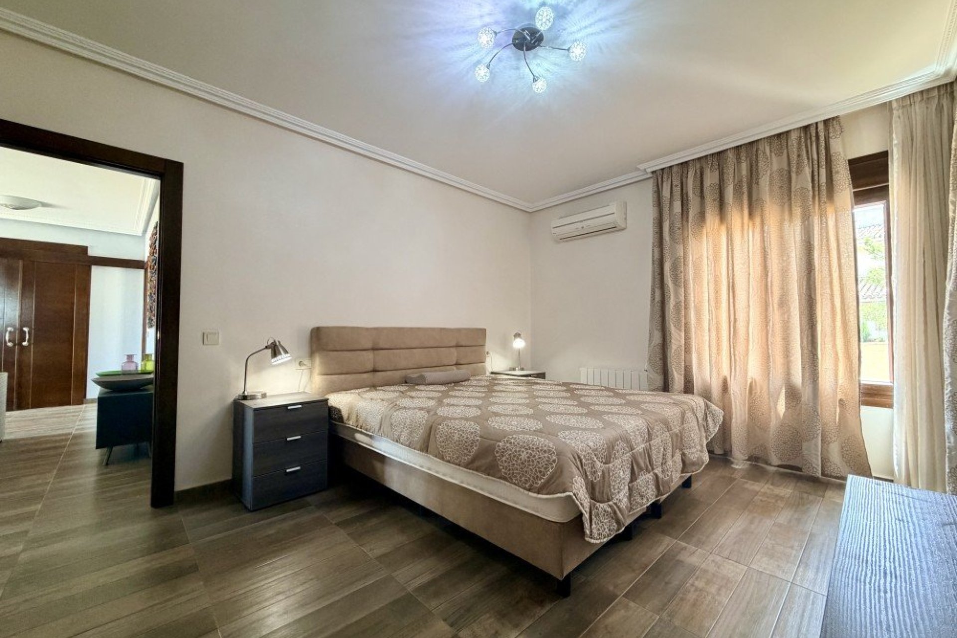 Használt Ingatlanok - Villa -
Orihuela Costa - Costa Blanca
