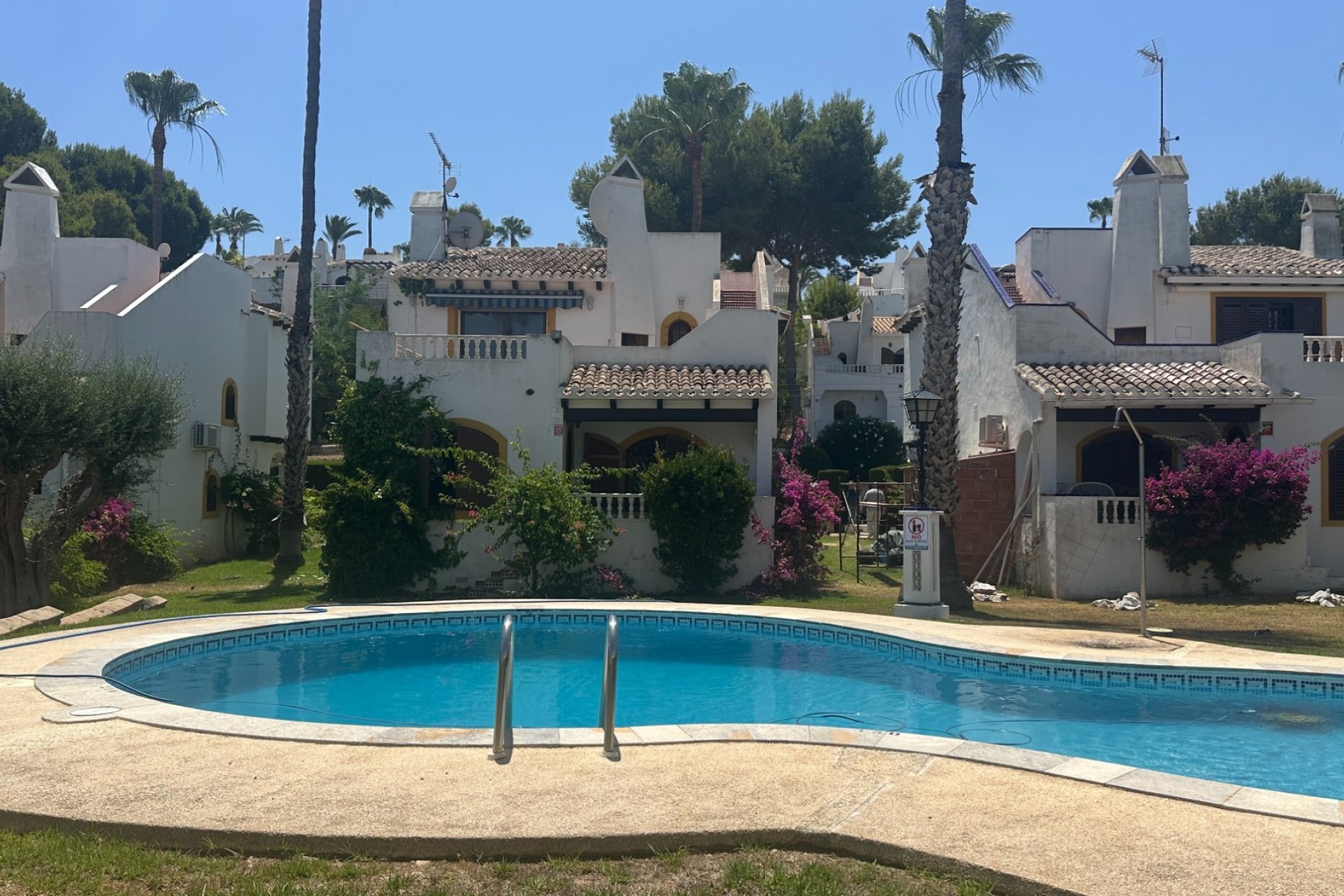 Használt Ingatlanok - Villa -
Orihuela Costa - Costa Blanca