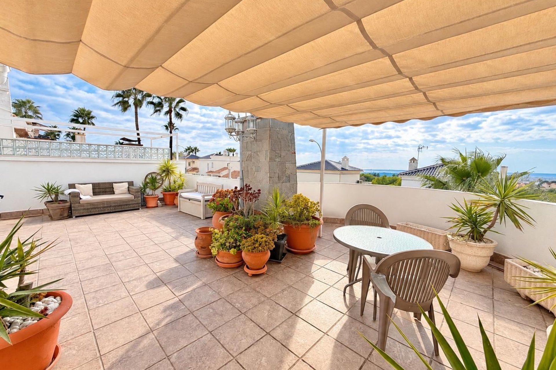 Használt Ingatlanok - Villa -
Orihuela Costa - Costa Blanca