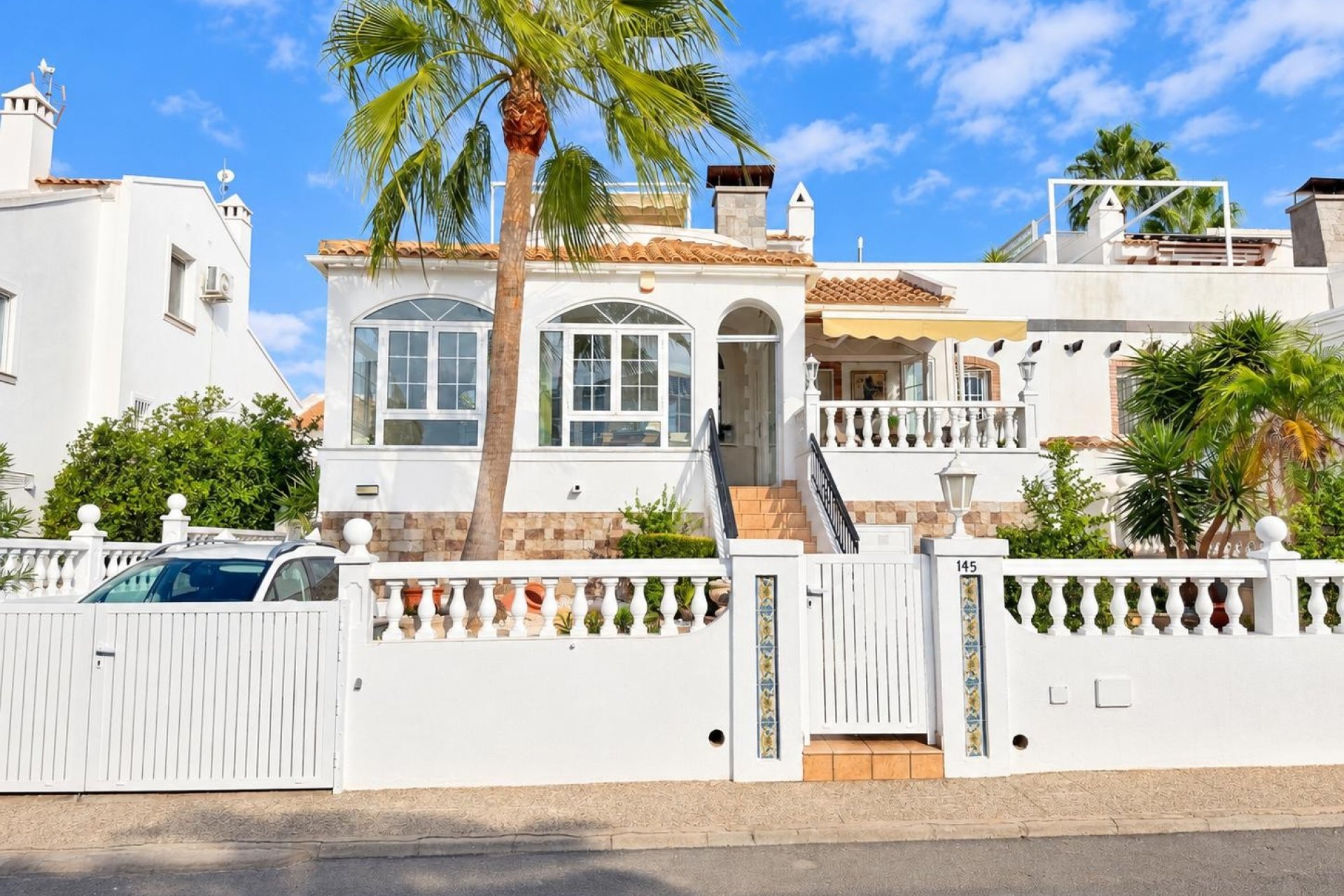 Használt Ingatlanok - Villa -
Orihuela Costa - Costa Blanca