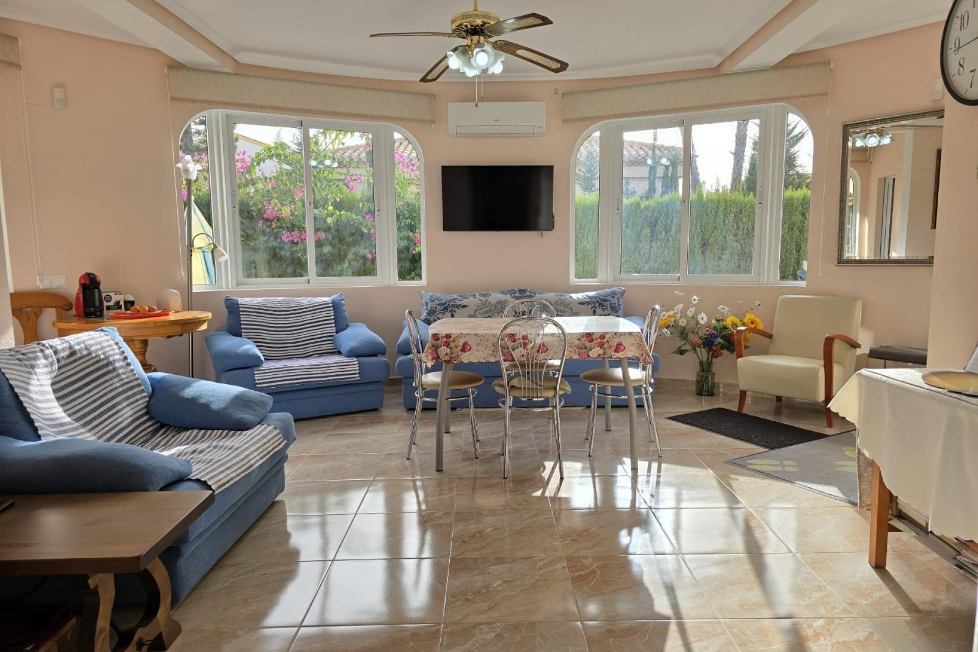 Használt Ingatlanok - Villa -
Orihuela Costa - Playa Flamenca