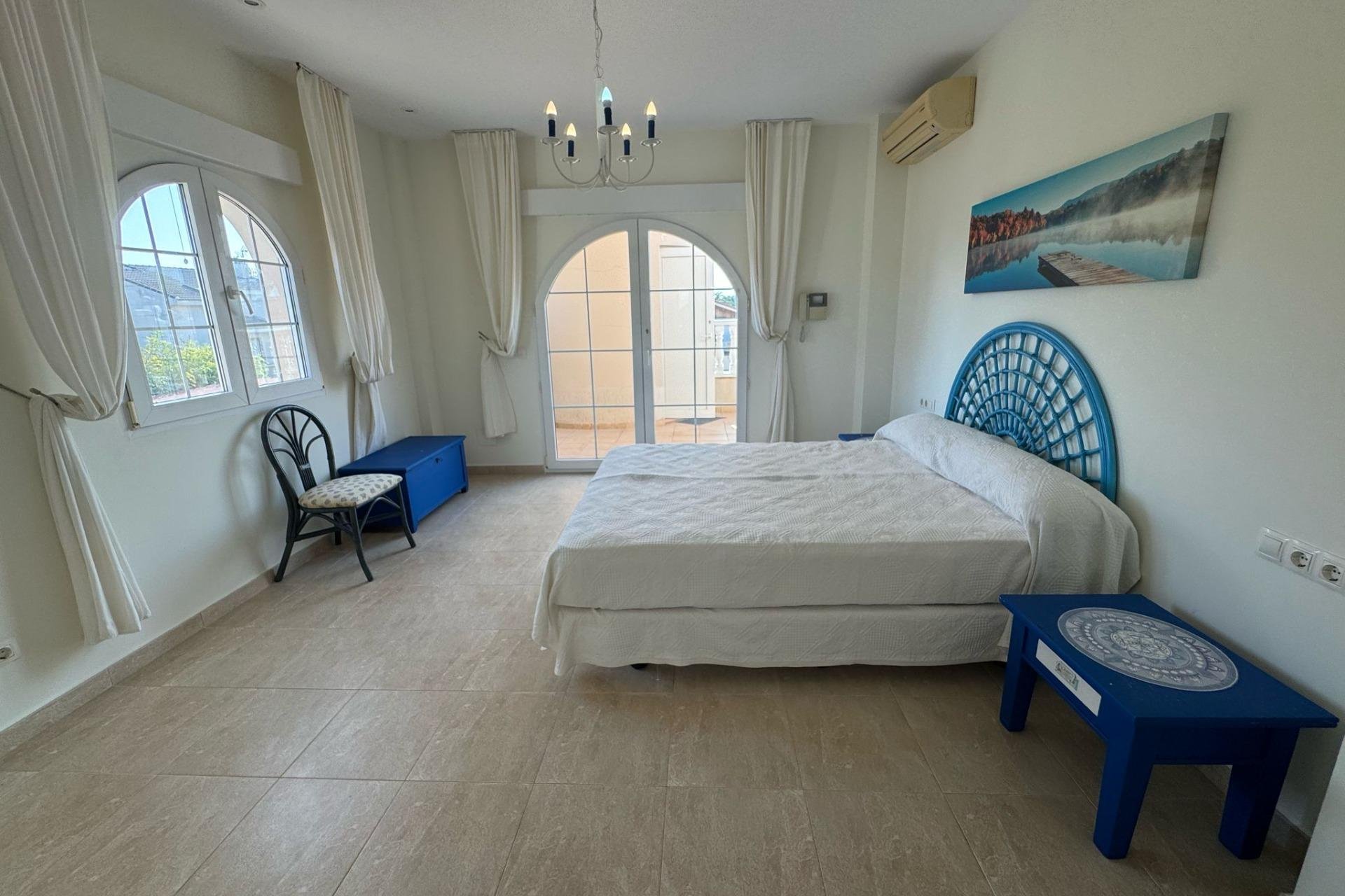 Használt Ingatlanok - Villa -
Orihuela Costa - Playa Flamenca