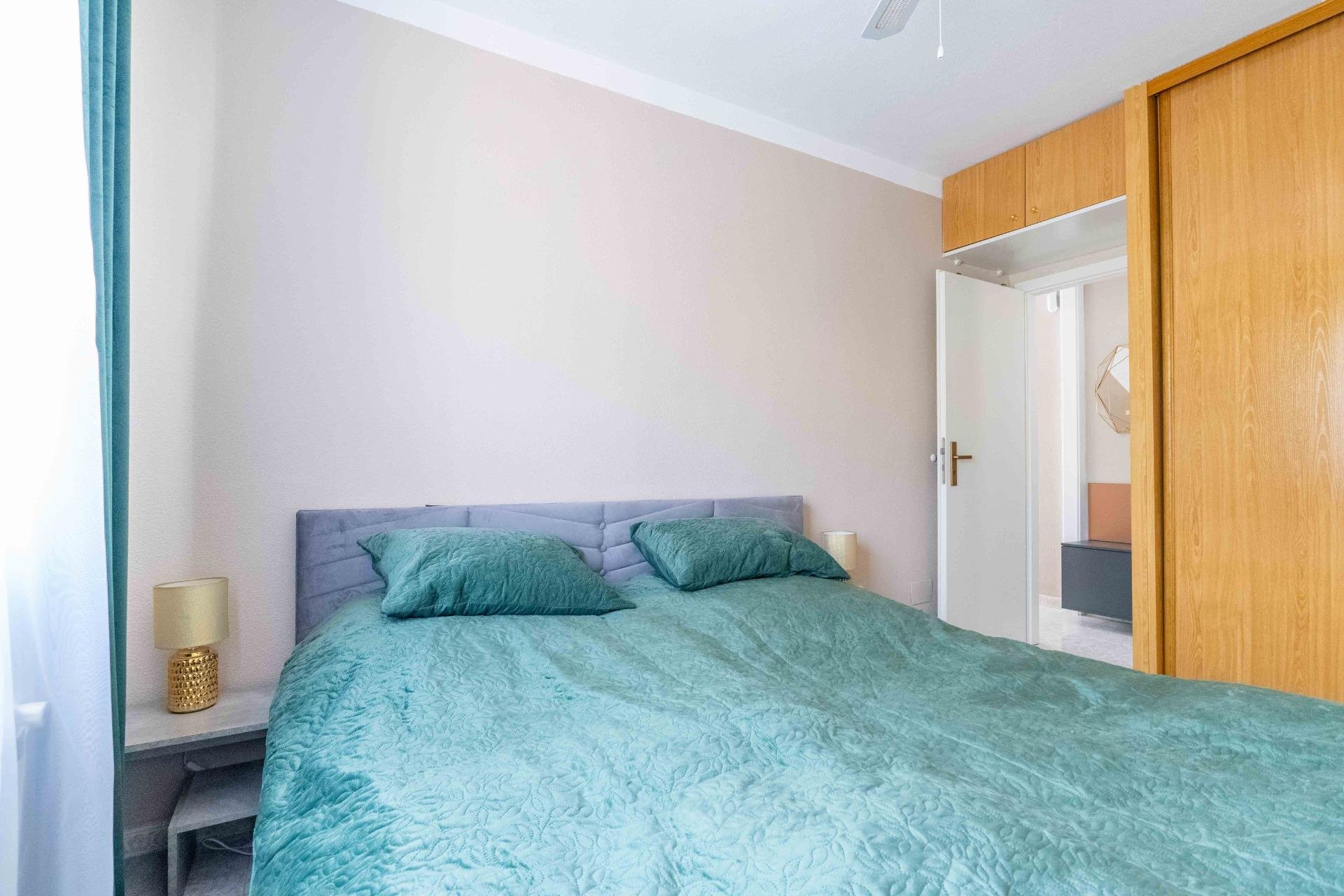 Használt Ingatlanok - Villa -
Orihuela Costa - Punta Prima