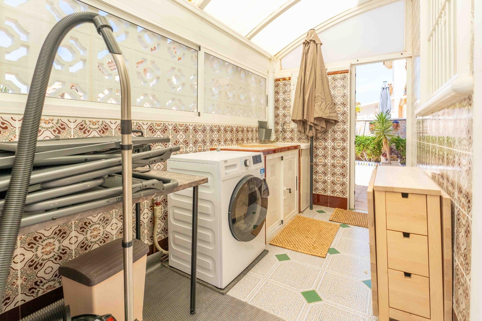 Használt Ingatlanok - Villa -
Orihuela Costa - Punta Prima