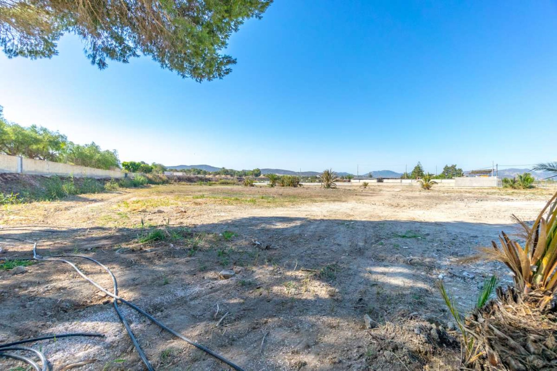 Használt Ingatlanok - Villa -
Orihuela - Inland