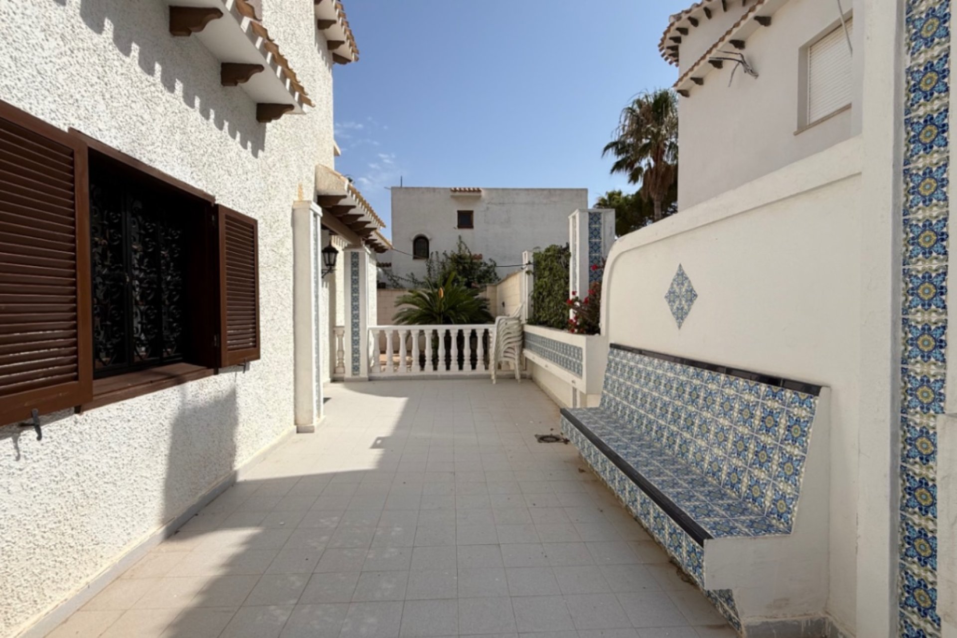 Használt Ingatlanok - Villa -
Orihuela - Inland