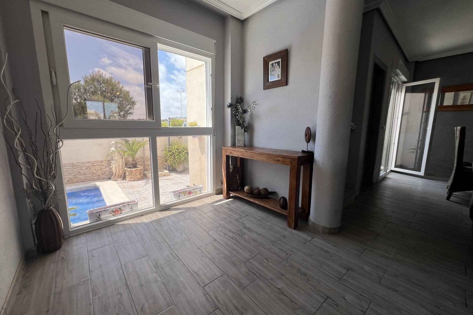 Használt Ingatlanok - Villa -
Orihuela - Inland