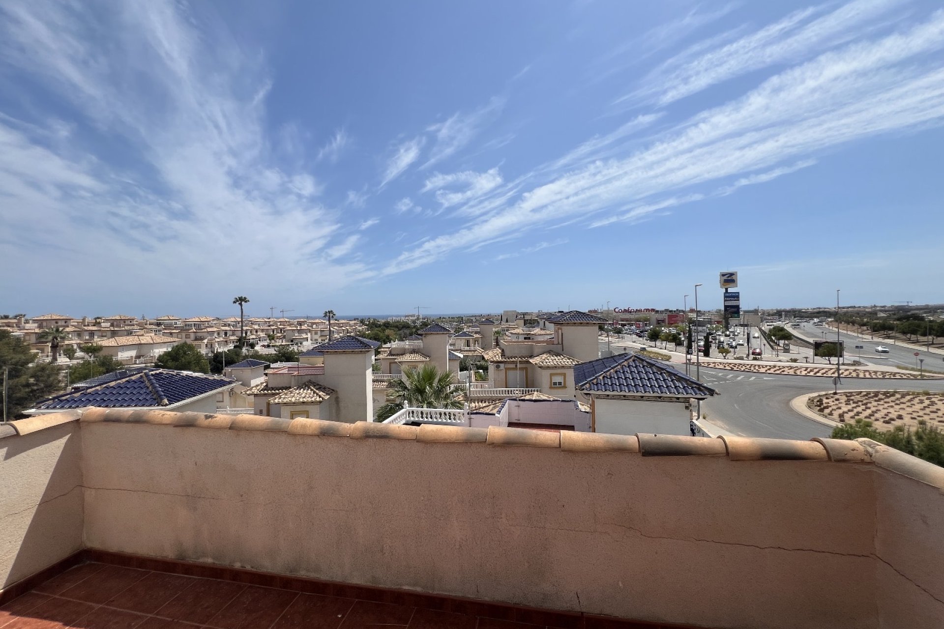 Használt Ingatlanok - Villa -
Orihuela - Inland