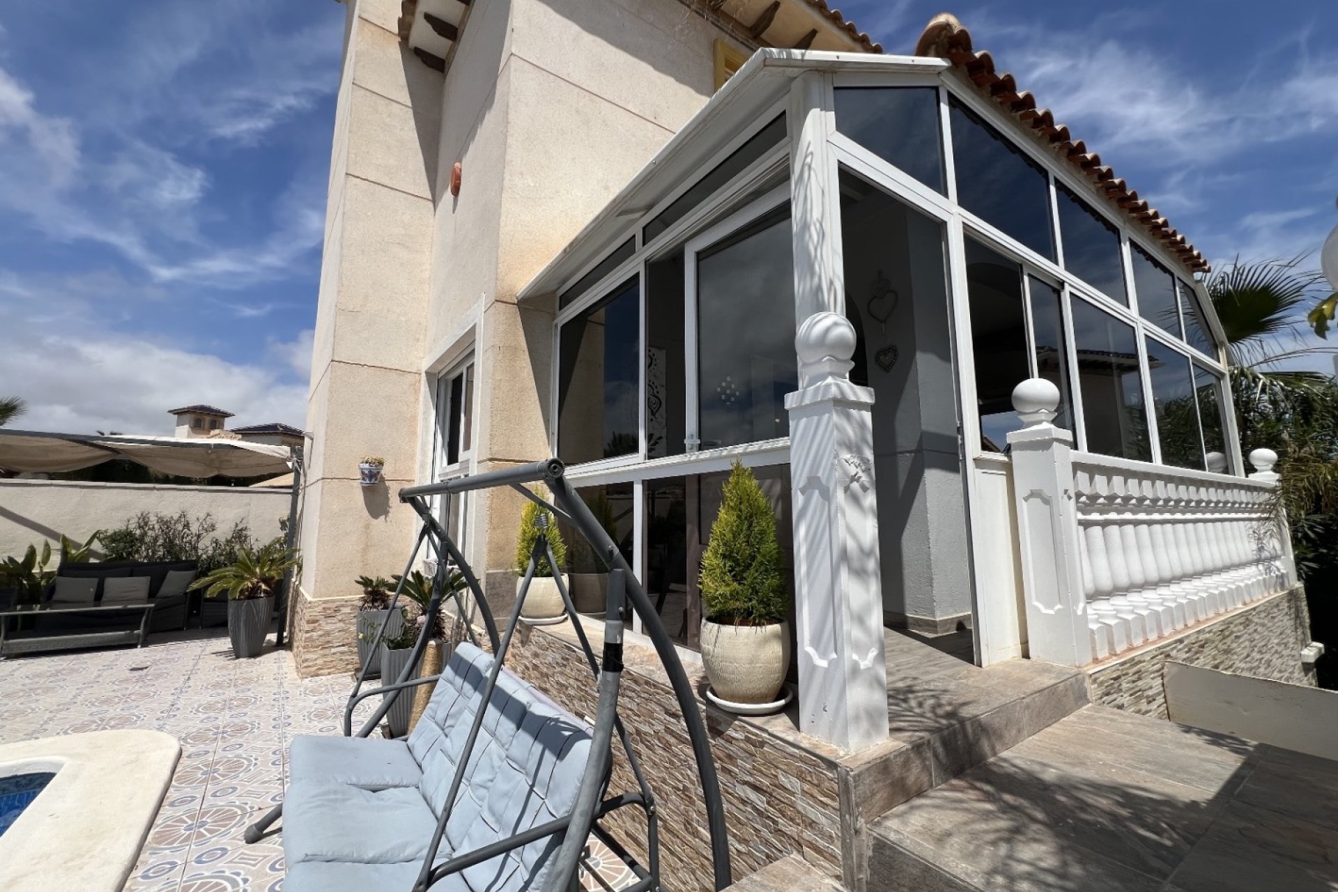 Használt Ingatlanok - Villa -
Orihuela - Inland