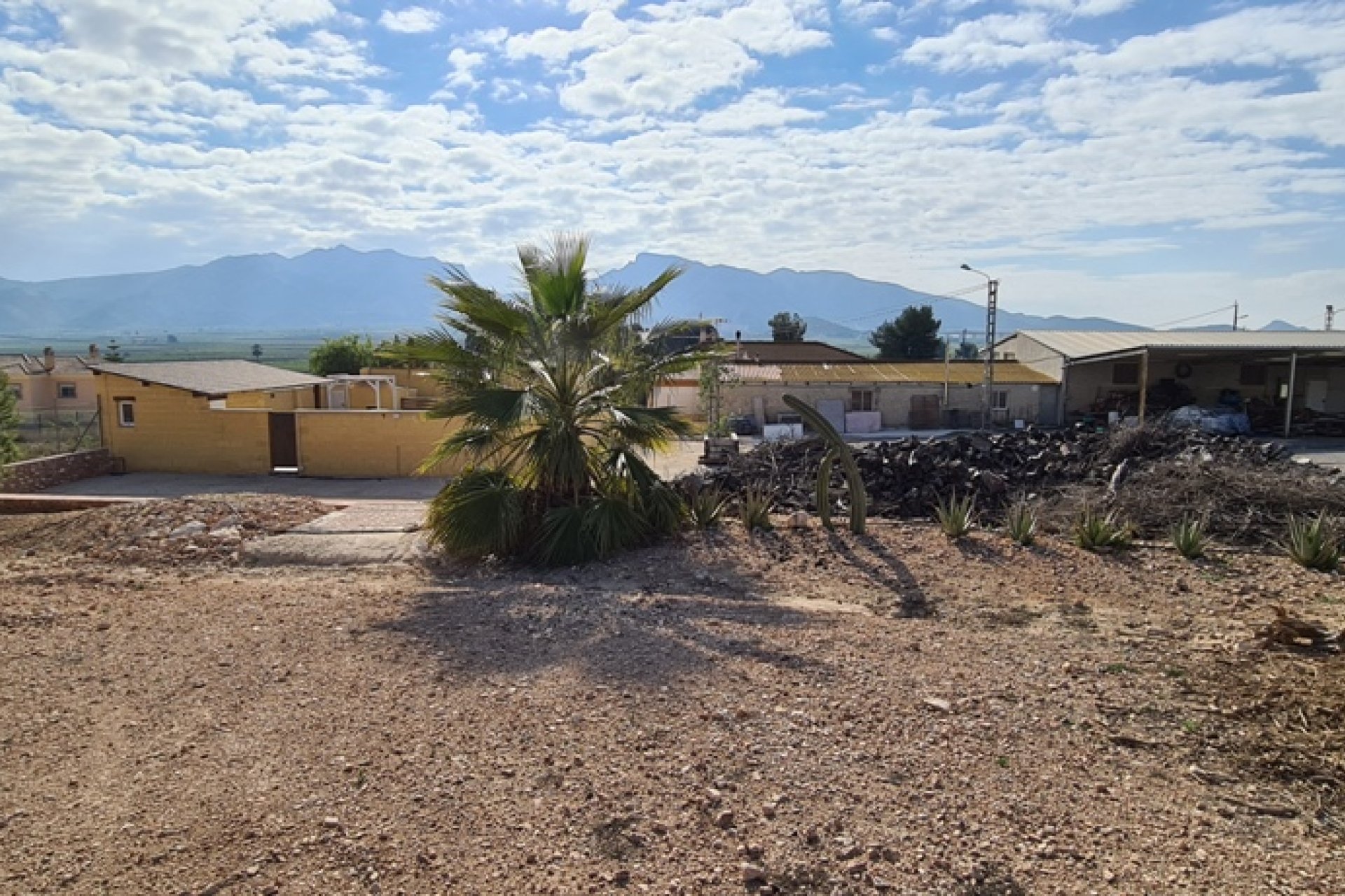 Használt Ingatlanok - Villa -
Orihuela - Inland