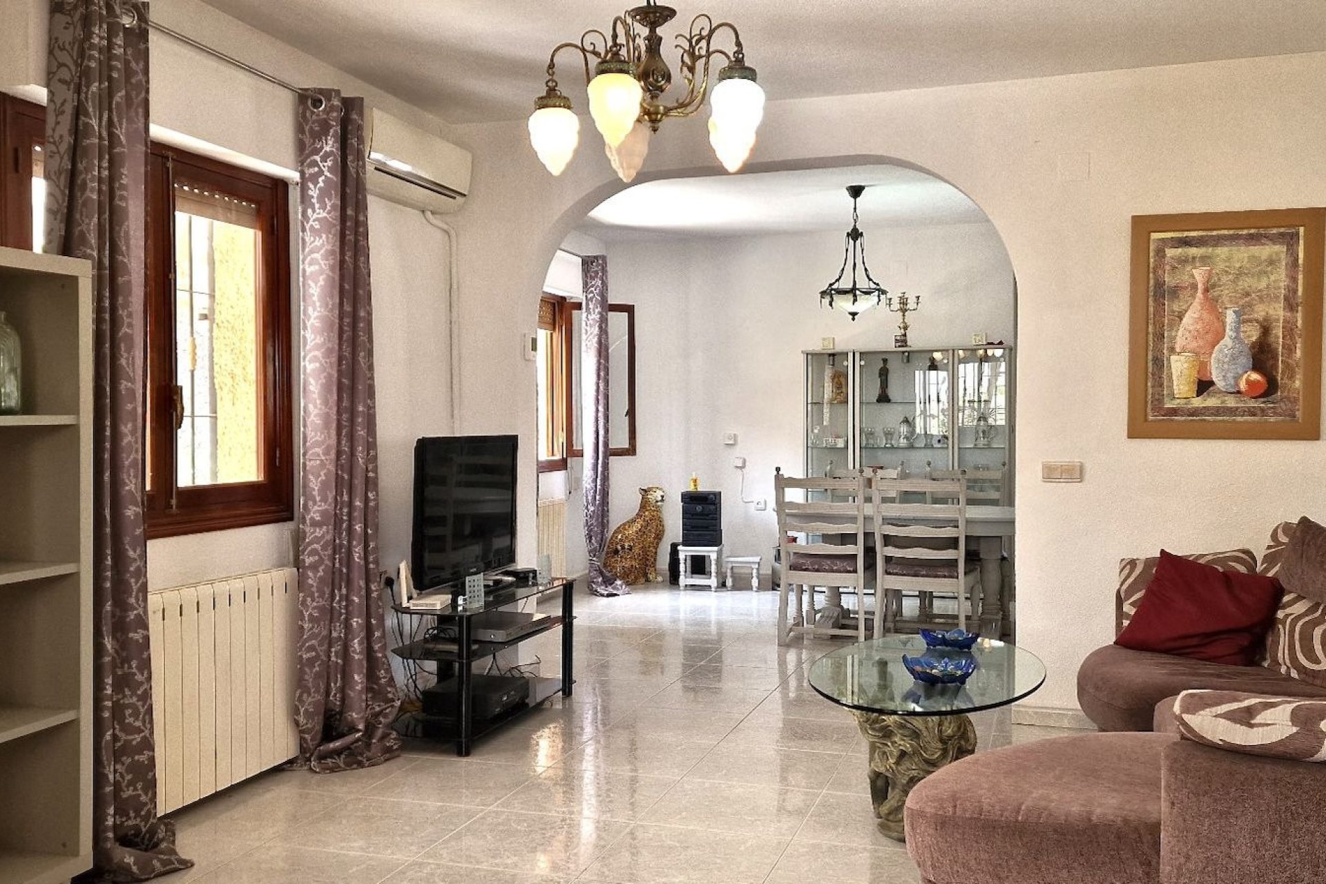 Használt Ingatlanok - Villa -
Orihuela - Inland