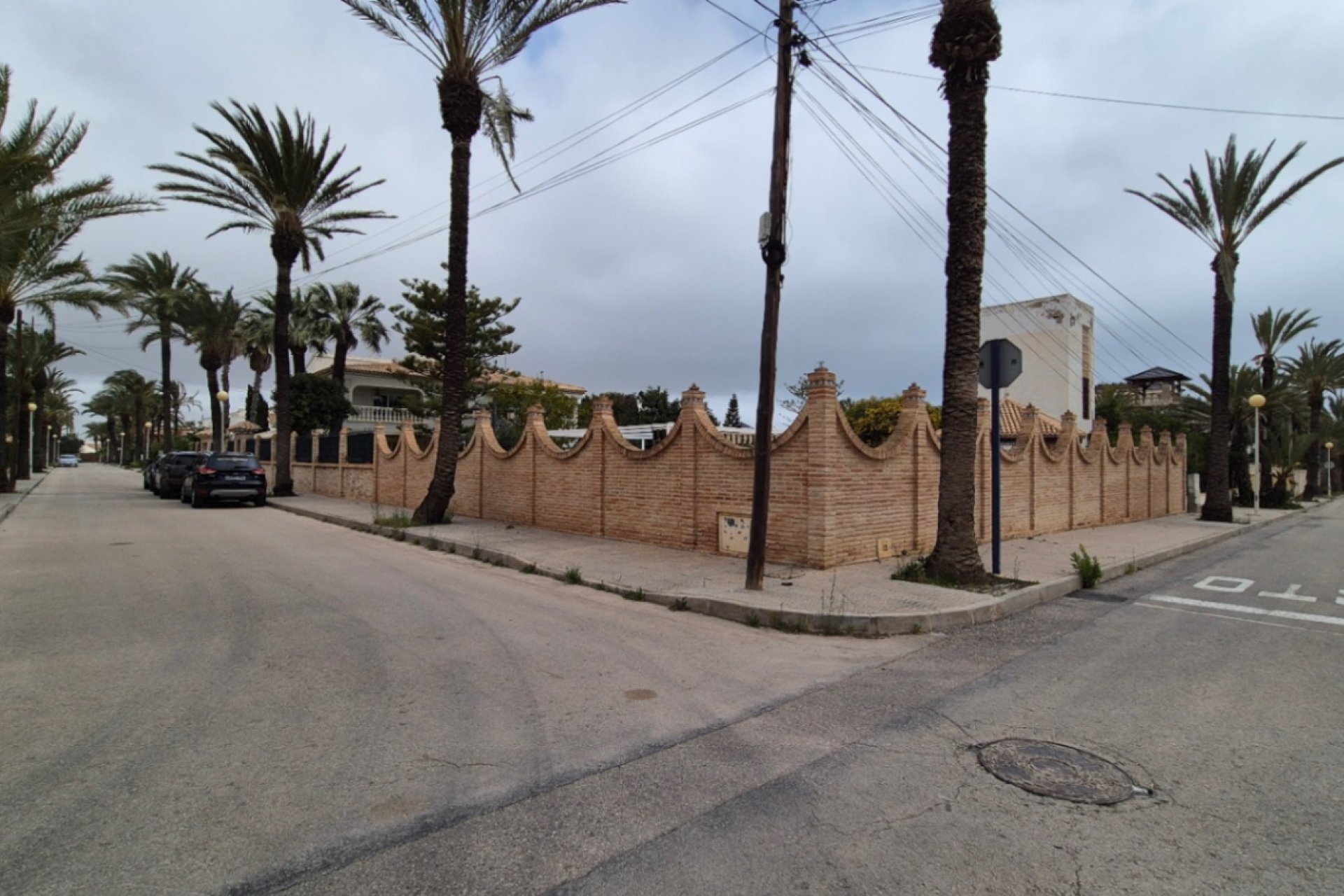 Használt Ingatlanok - Villa -
Orihuela - Inland
