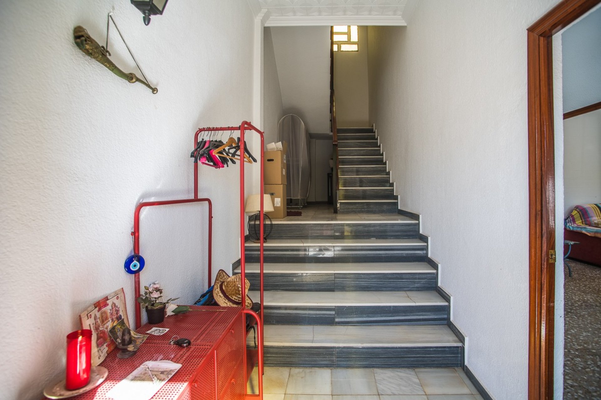 Használt Ingatlanok - Villa -
Orihuela - Inland