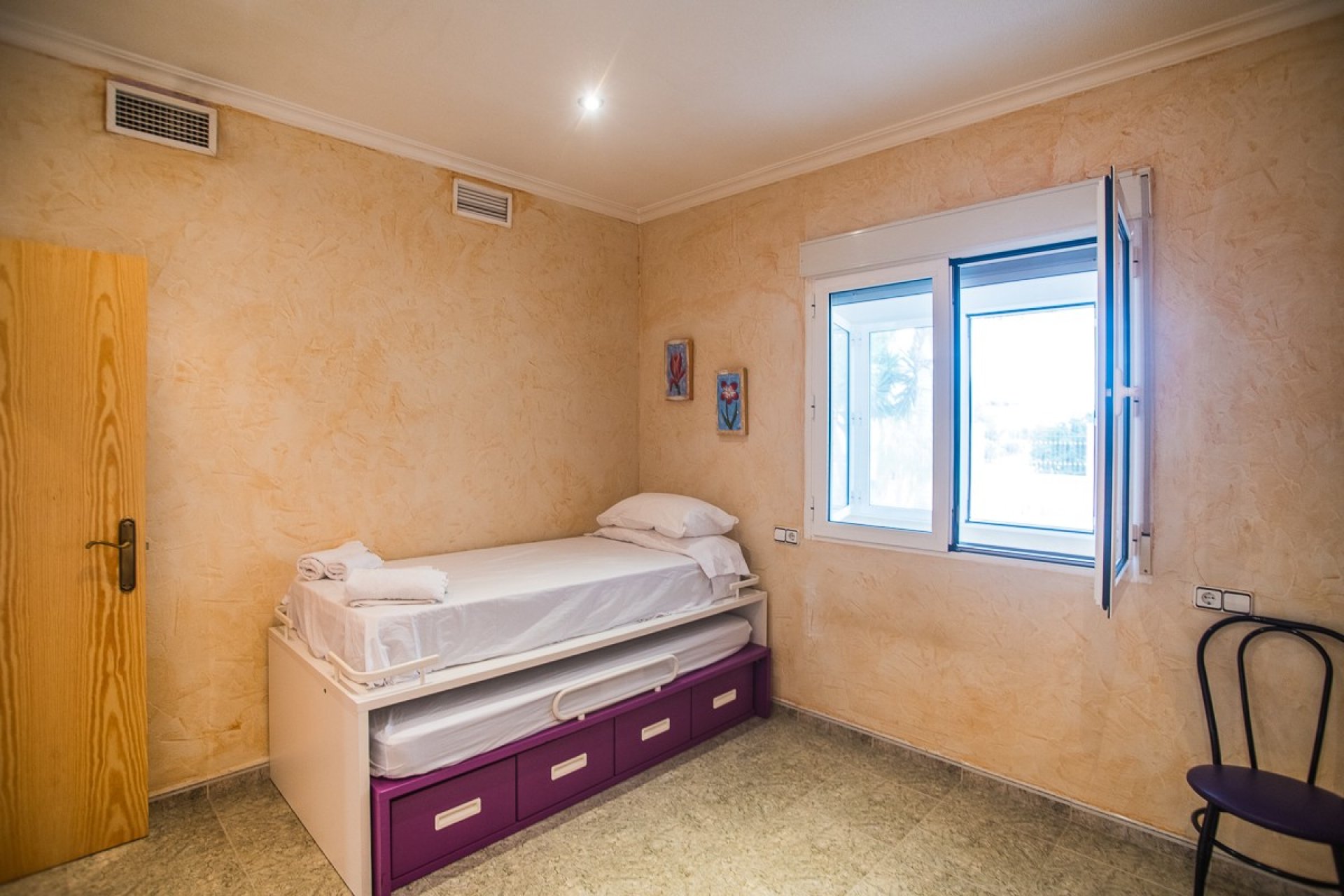 Használt Ingatlanok - Villa -
Orihuela - Inland