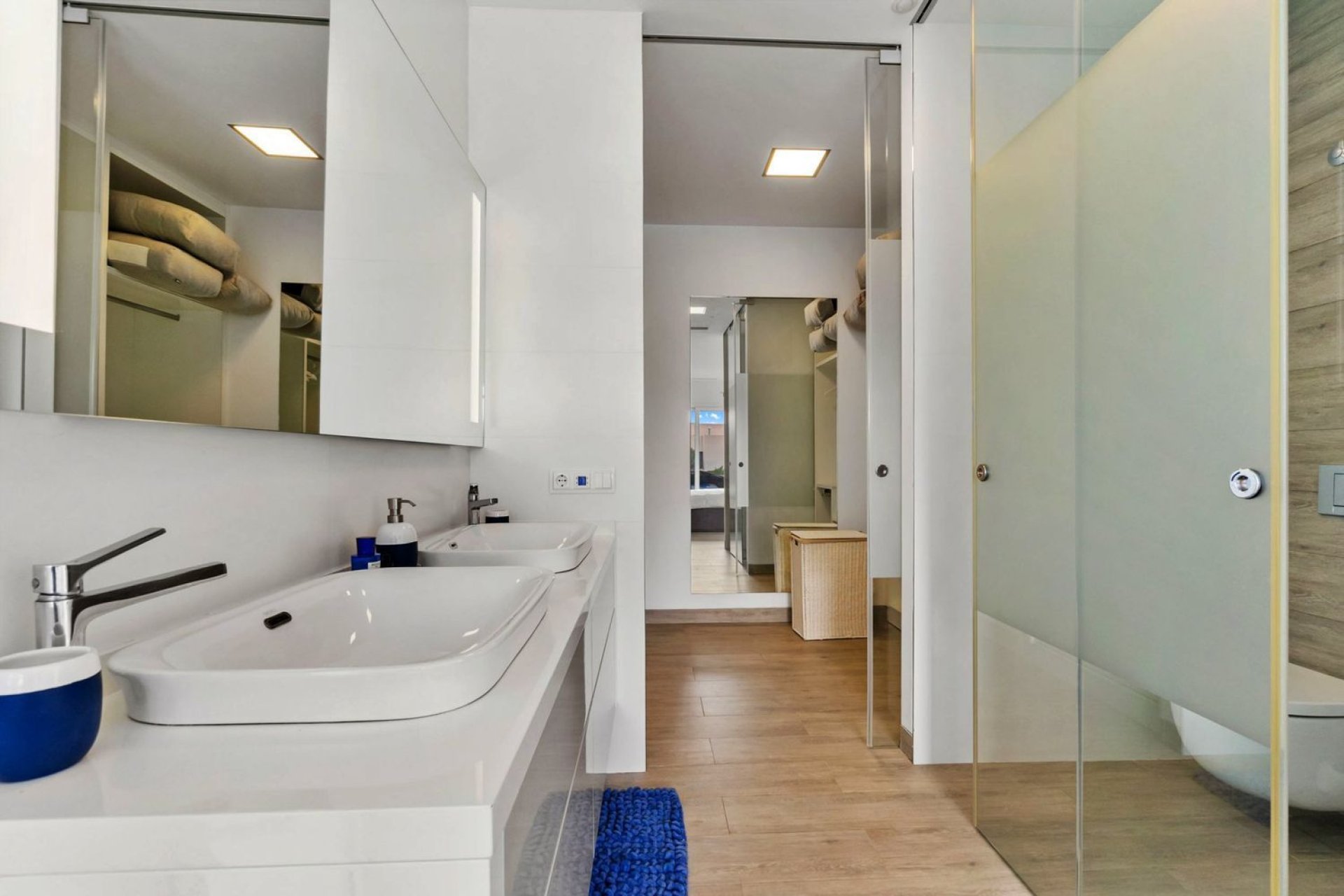 Használt Ingatlanok - Villa -
Orihuela - Las Colinas Golf