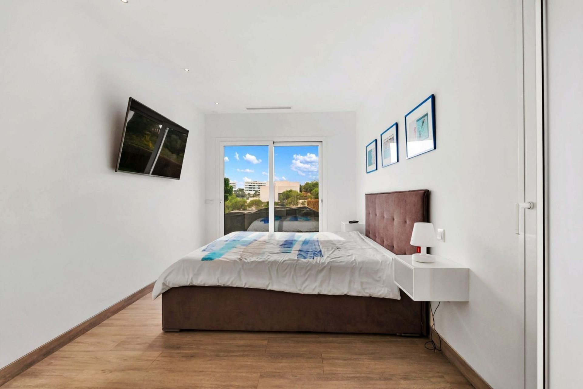 Használt Ingatlanok - Villa -
Orihuela - Las Colinas Golf