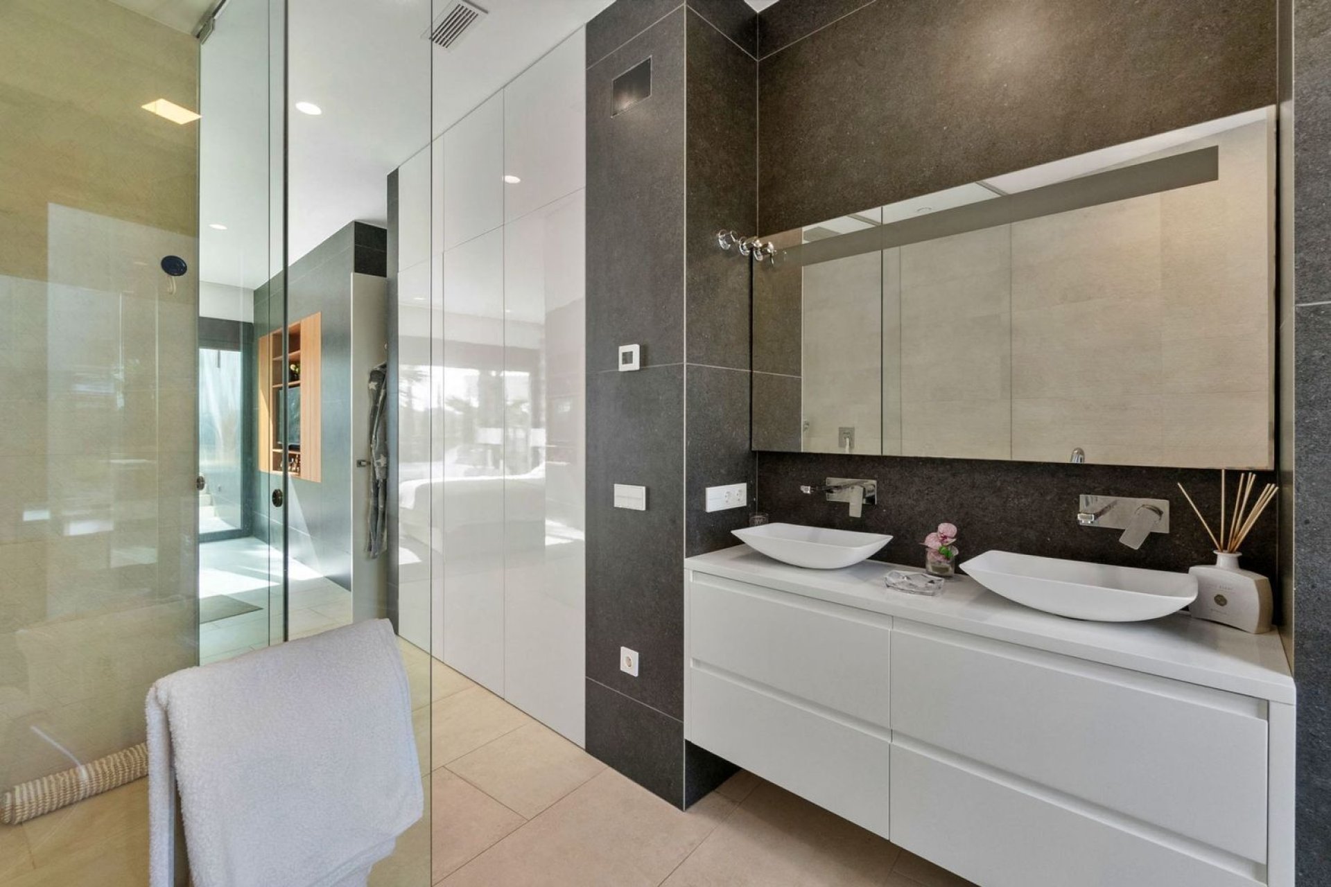 Használt Ingatlanok - Villa -
Orihuela - Las Colinas Golf