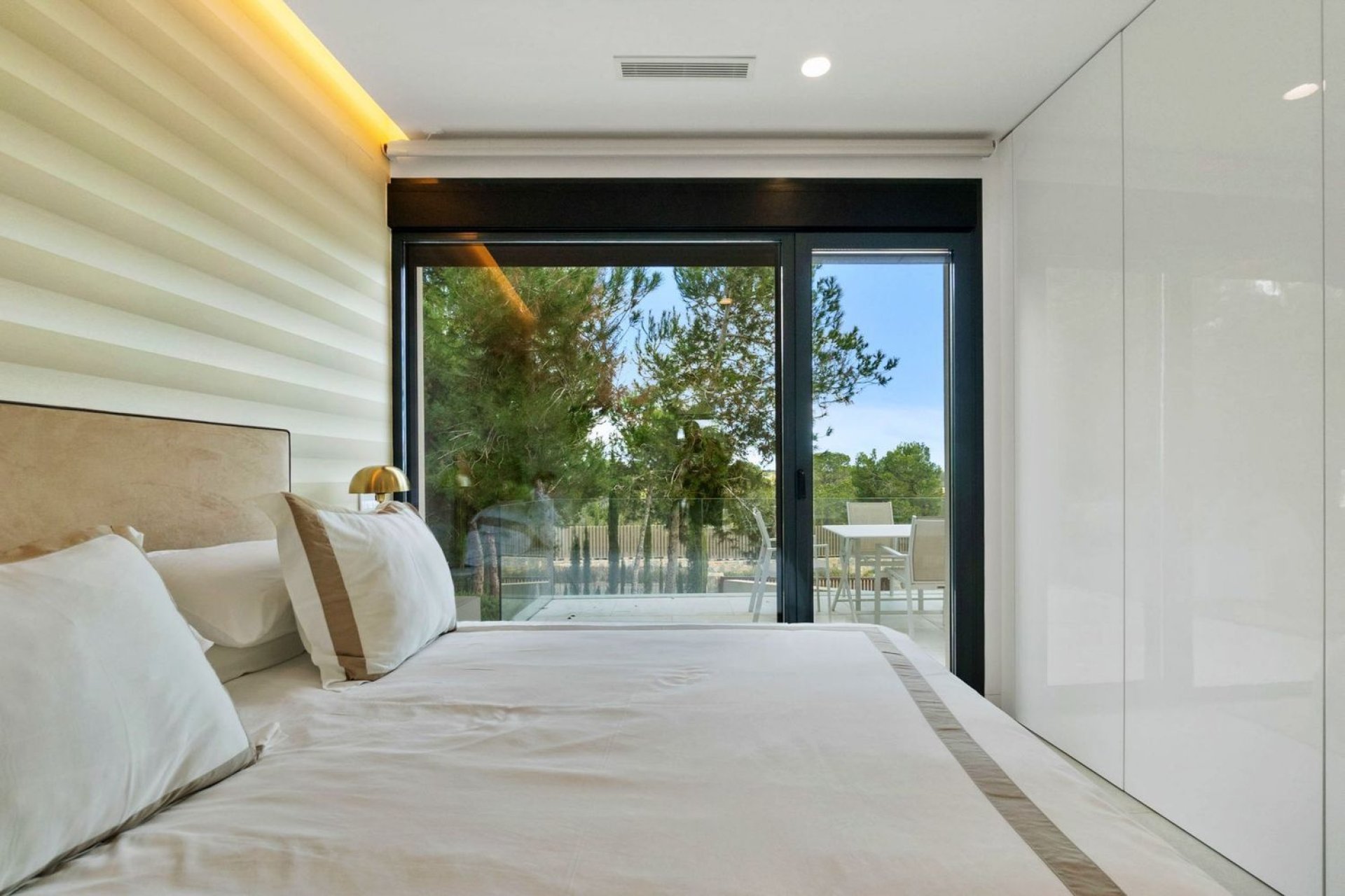 Használt Ingatlanok - Villa -
Orihuela - Las Colinas Golf