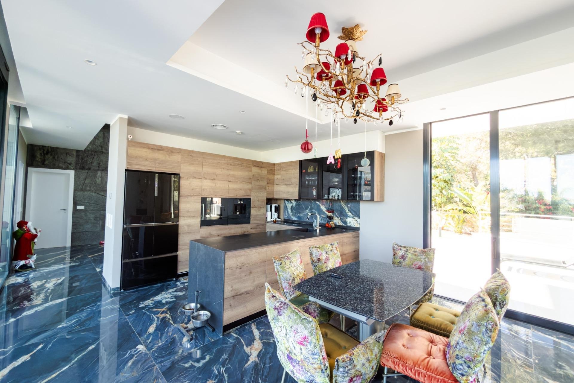 Használt Ingatlanok - Villa -
Orihuela - Las Colinas Golf