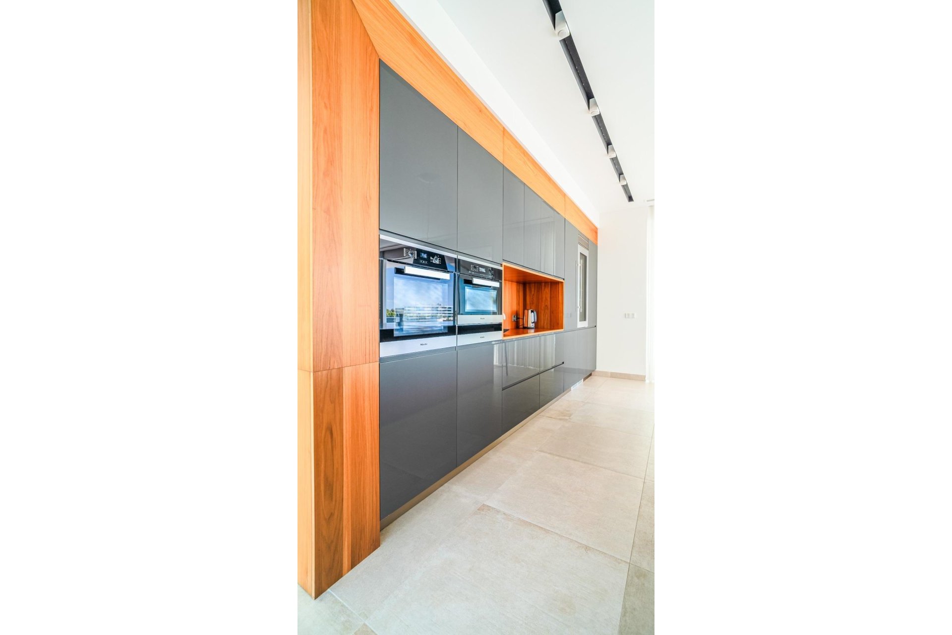 Használt Ingatlanok - Villa -
Orihuela - Las Colinas Golf