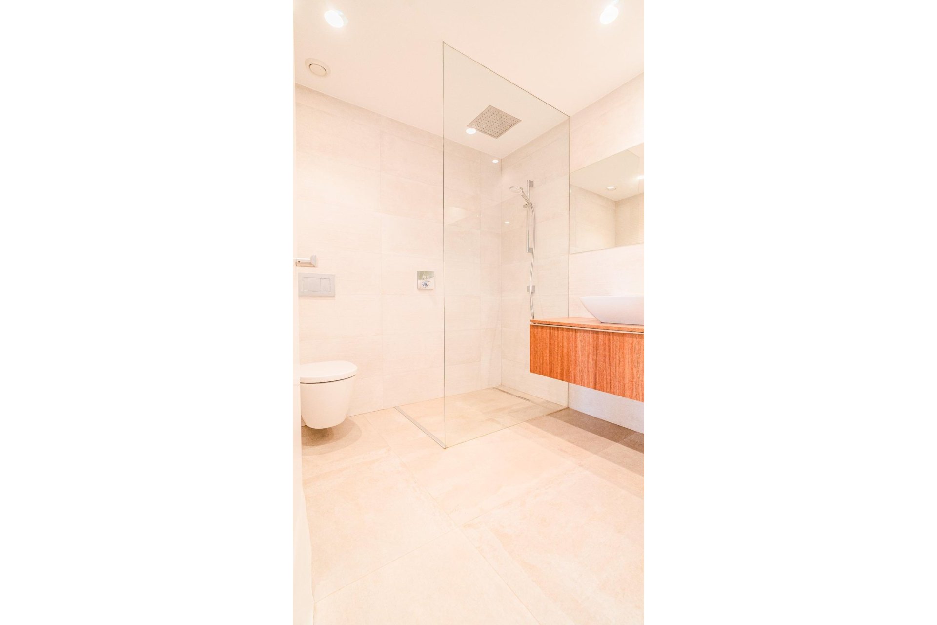 Használt Ingatlanok - Villa -
Orihuela - Las Colinas Golf