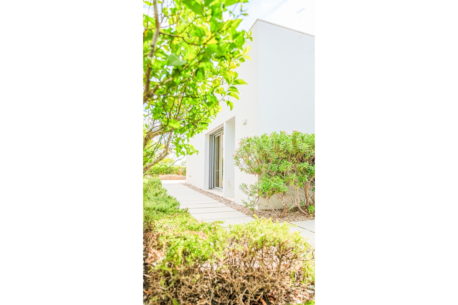 Használt Ingatlanok - Villa -
Orihuela - Las Colinas Golf