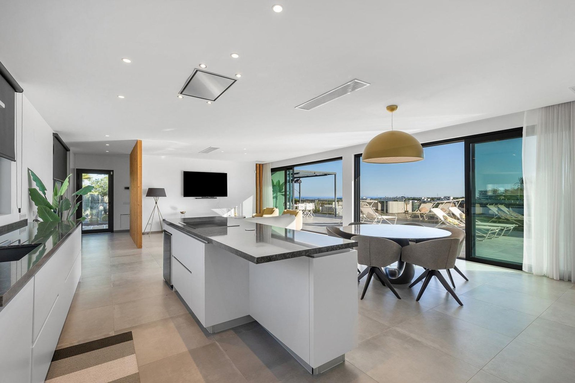 Használt Ingatlanok - Villa -
Orihuela - Las Colinas Golf