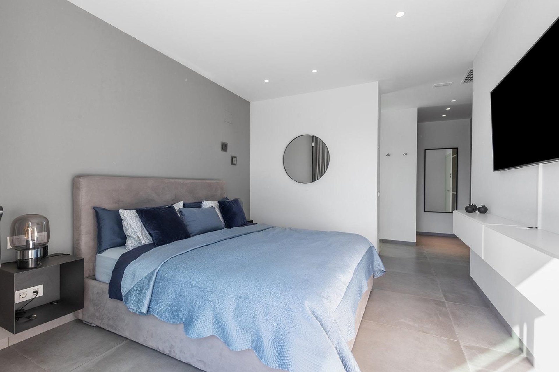 Használt Ingatlanok - Villa -
Orihuela - Las Colinas Golf