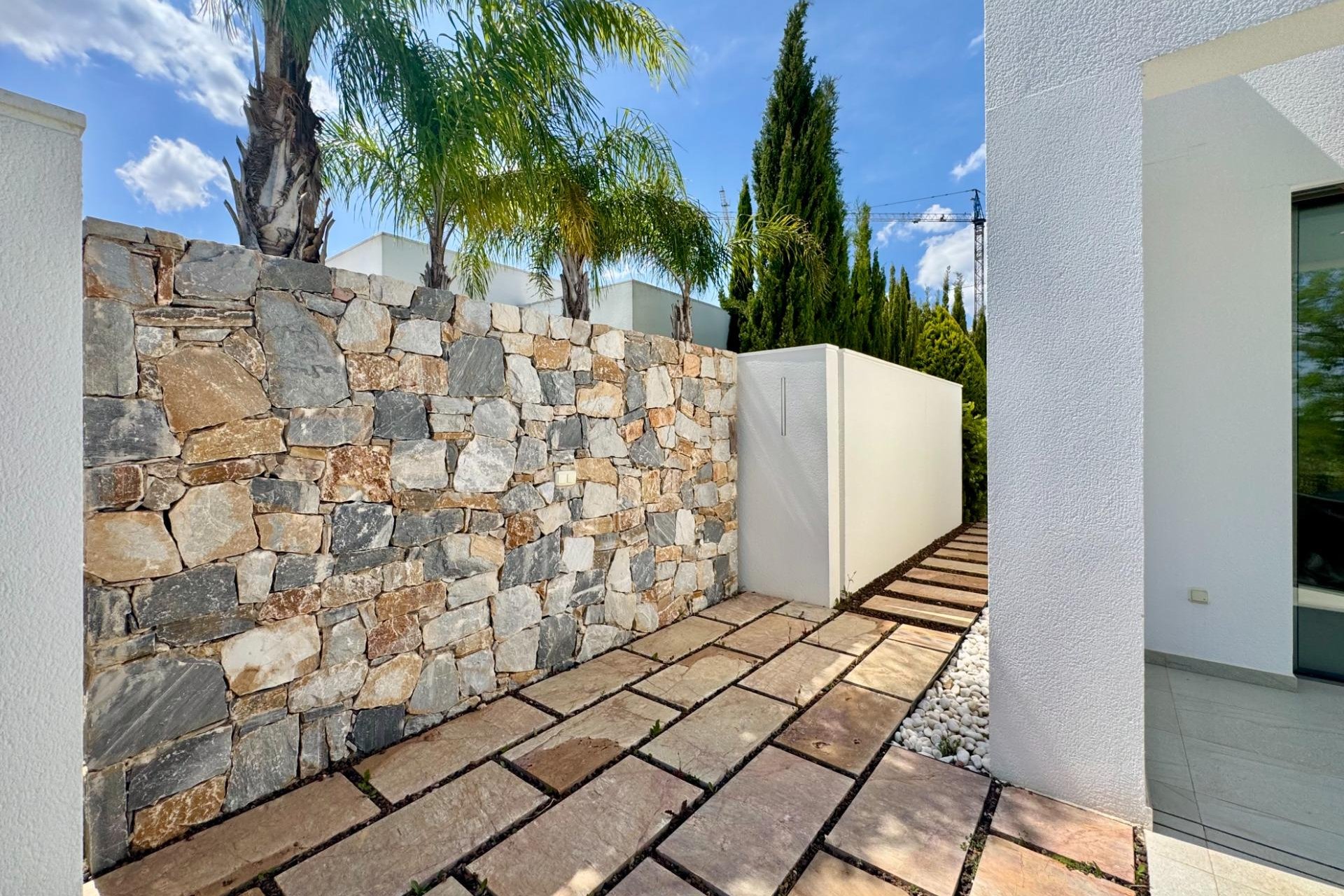 Használt Ingatlanok - Villa -
Orihuela - Las Colinas Golf