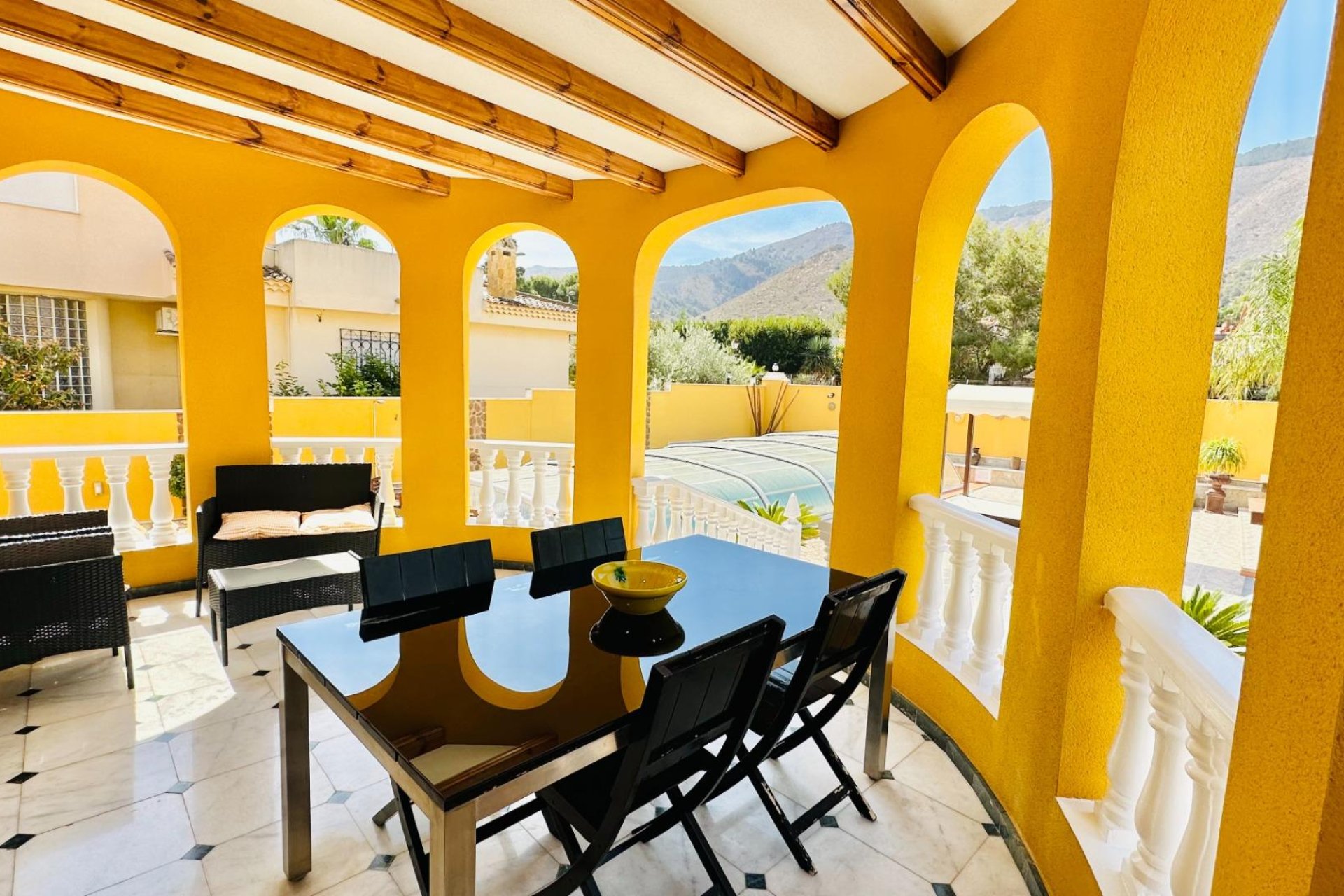 Használt Ingatlanok - Villa -
Orihuela - Urb. Montepinar