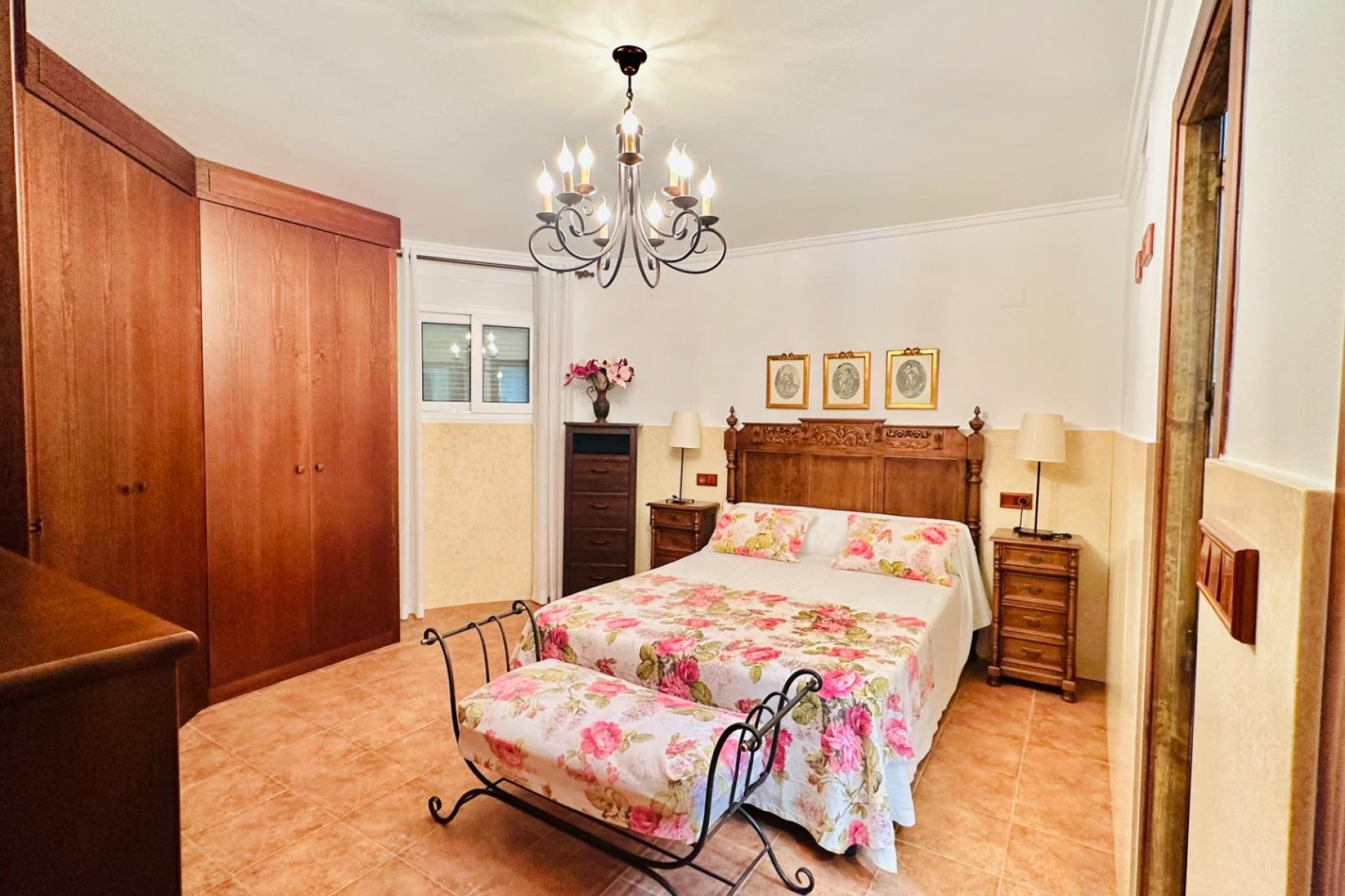 Használt Ingatlanok - Villa -
Orihuela - Urb. Montepinar