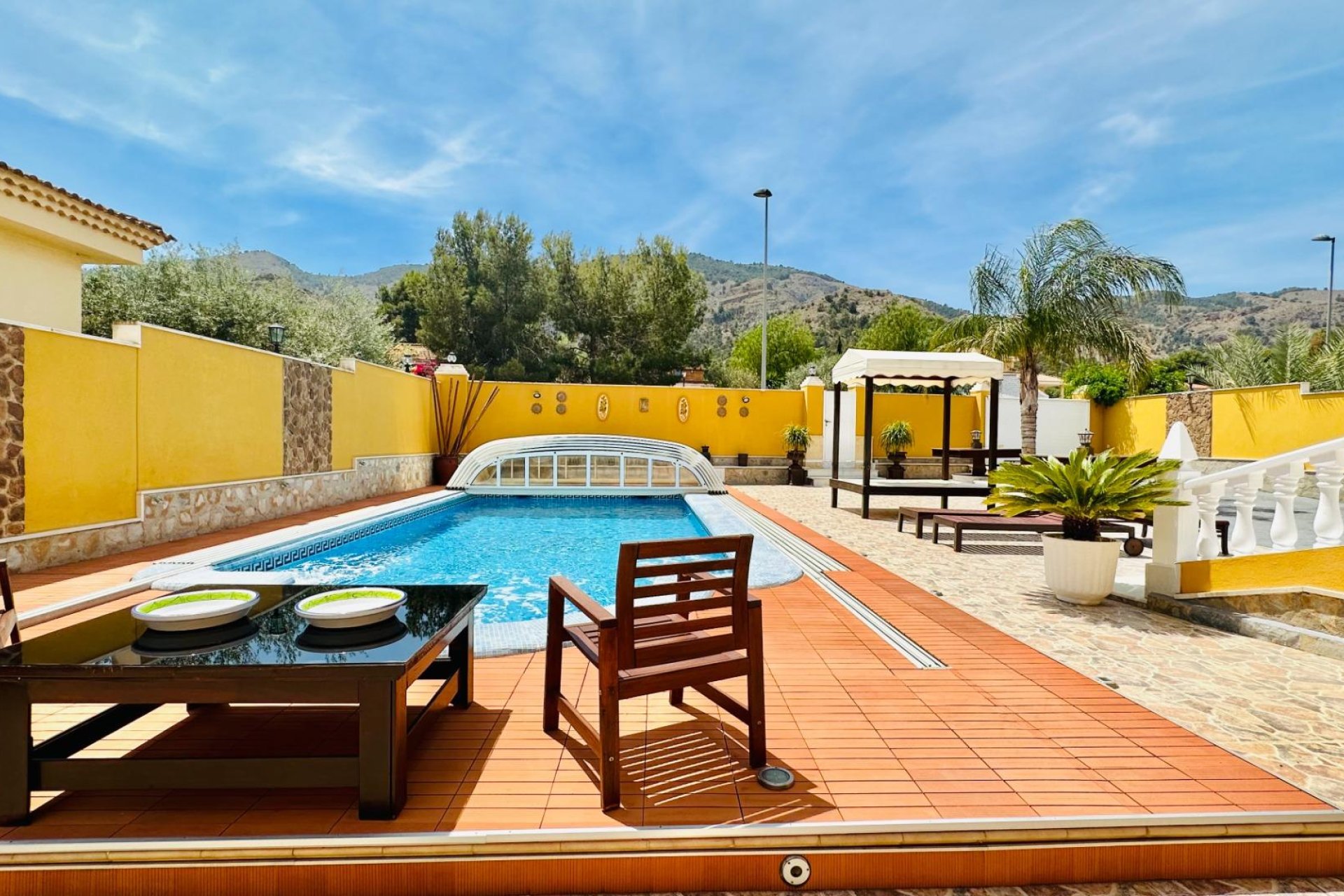 Használt Ingatlanok - Villa -
Orihuela - Urb. Montepinar