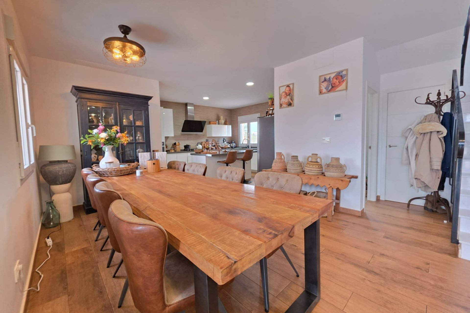 Használt Ingatlanok - Villa -
Pinoso - Inland